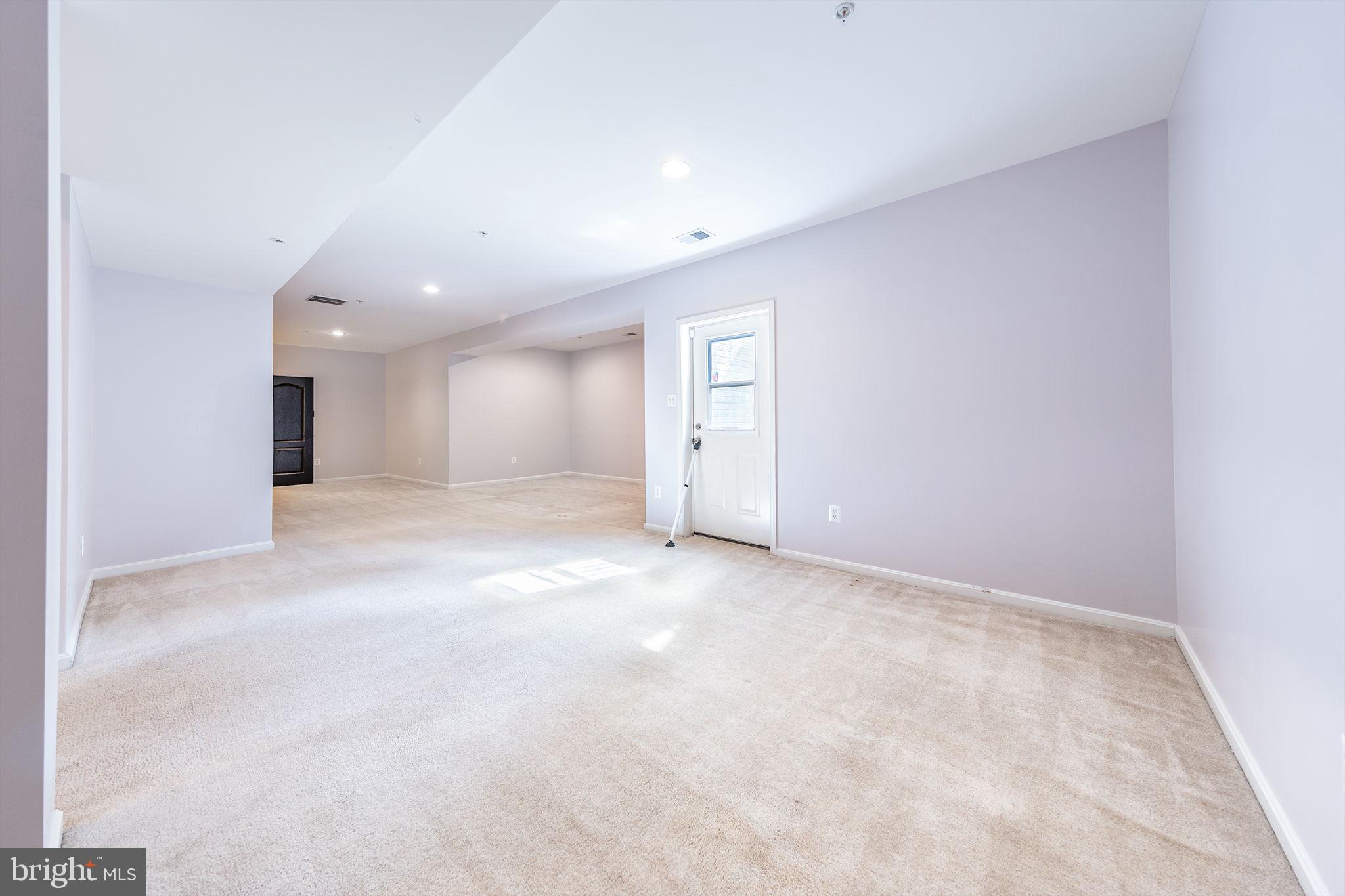 RIVER GATE ESTATES - Residential