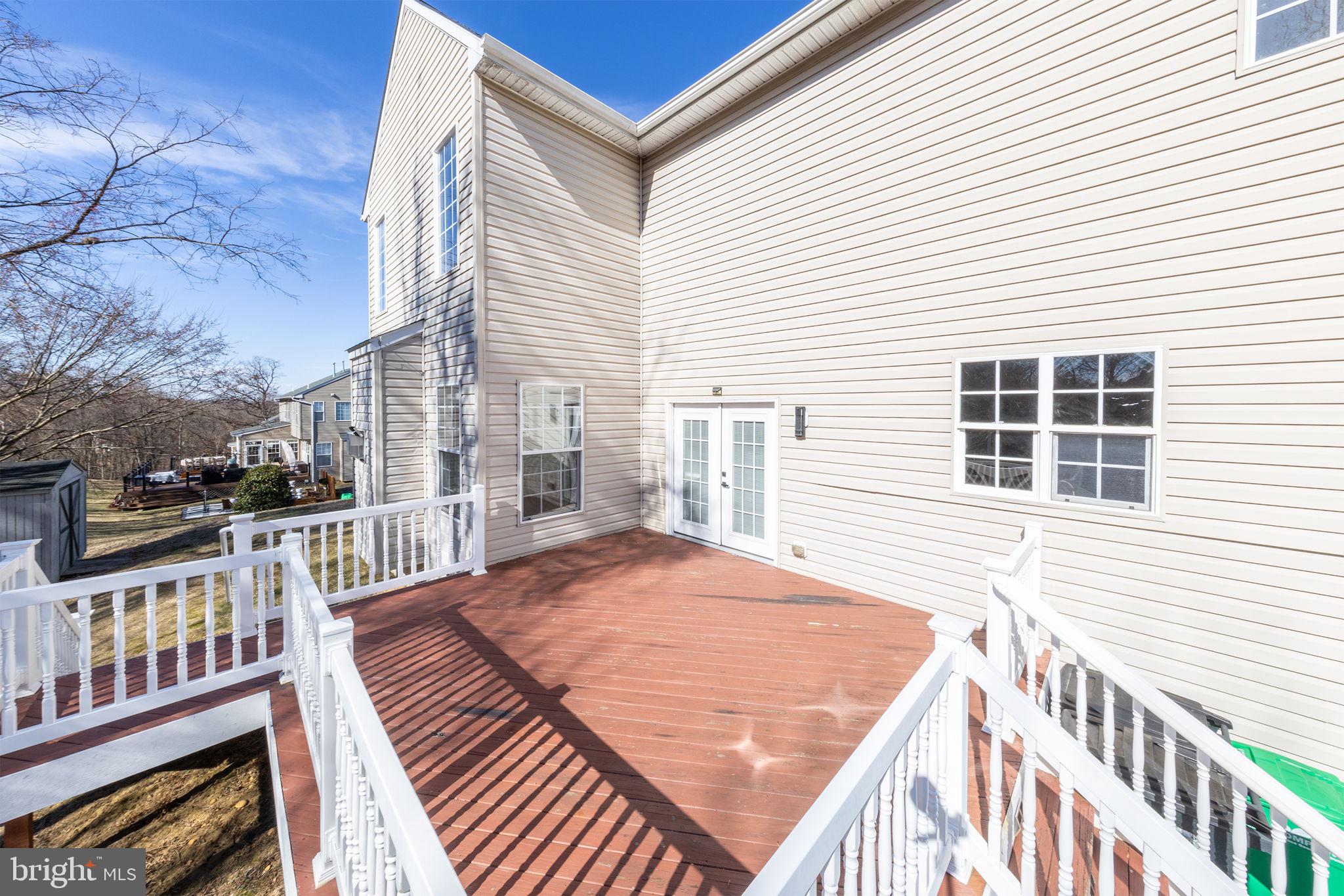 RIVER GATE ESTATES - Residential