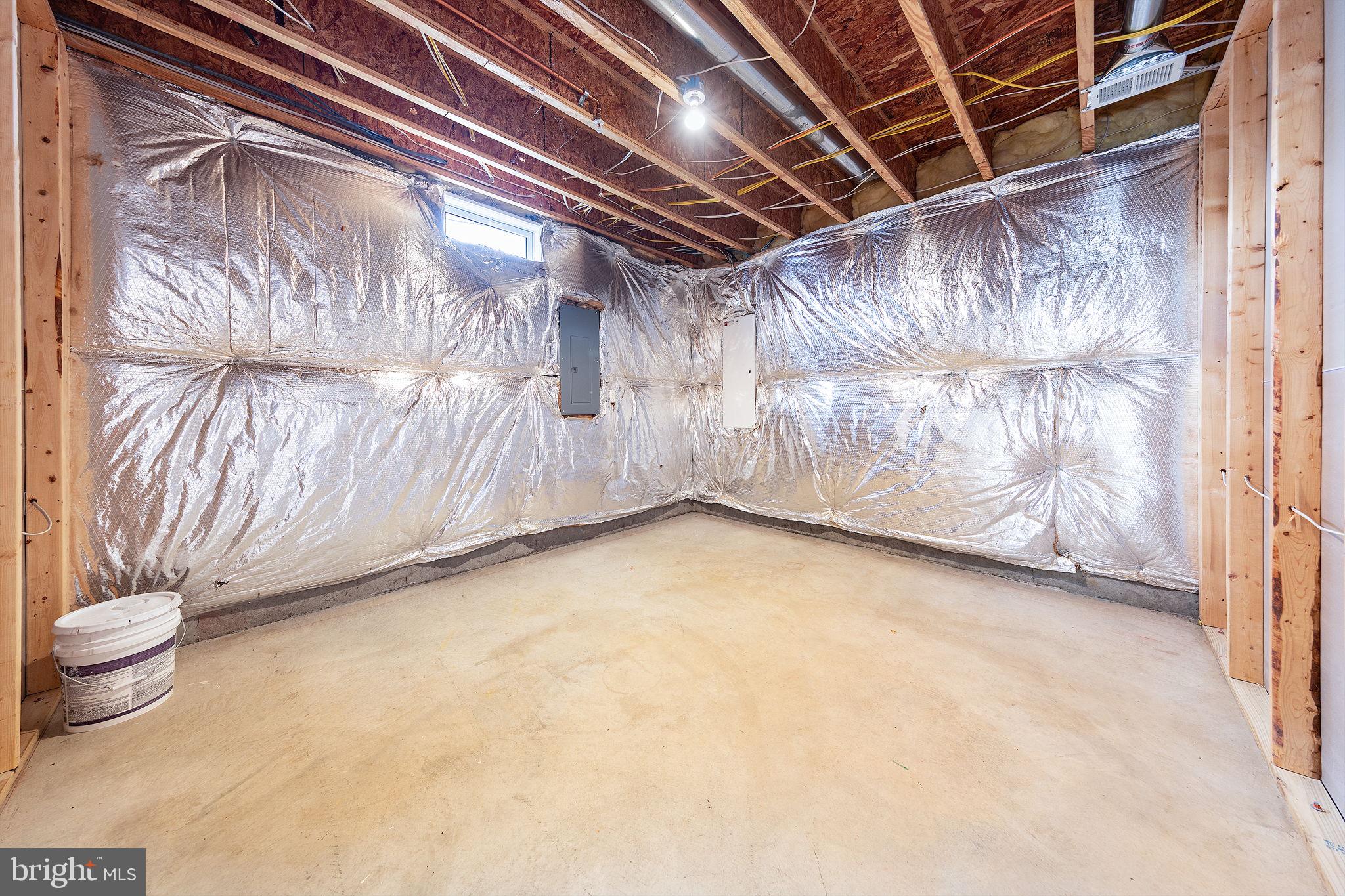 RIVER GATE ESTATES - Residential