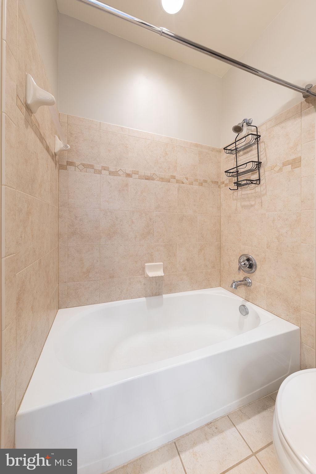 RIVER GATE ESTATES - Residential