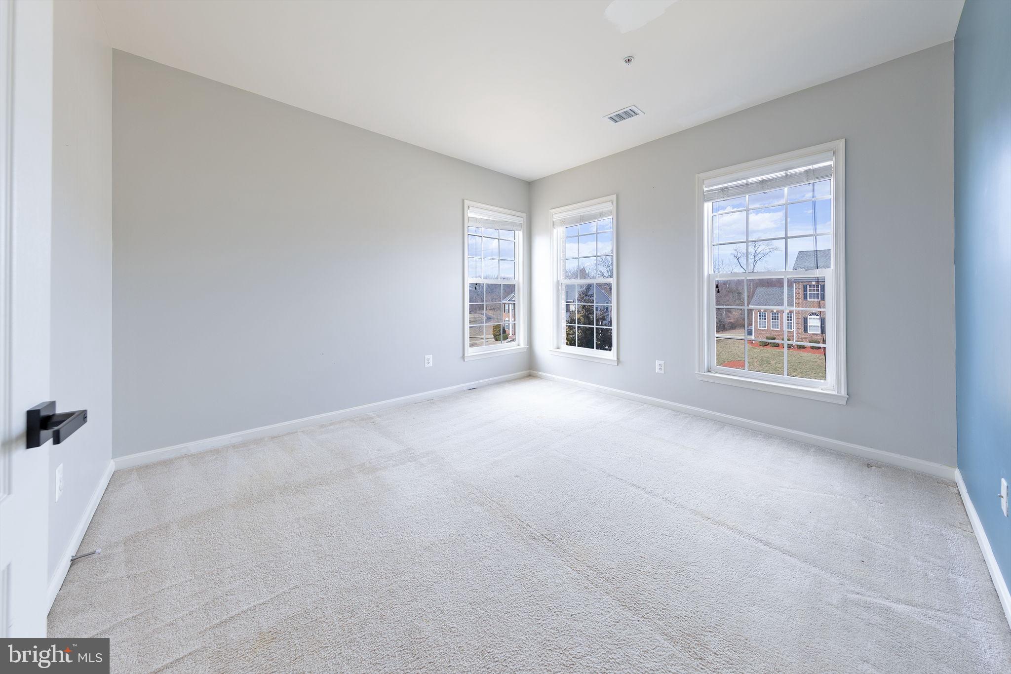 RIVER GATE ESTATES - Residential