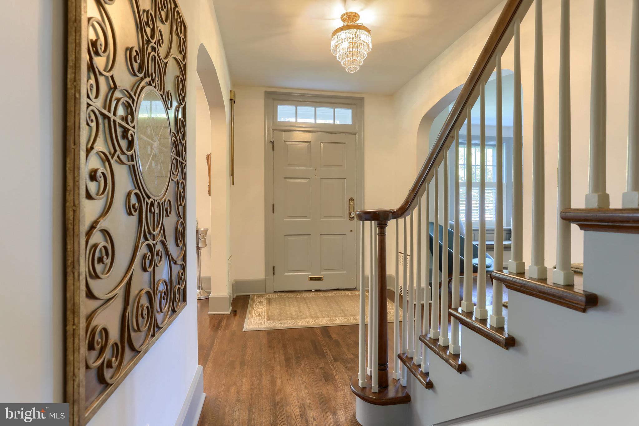 118 ELM AVENUE