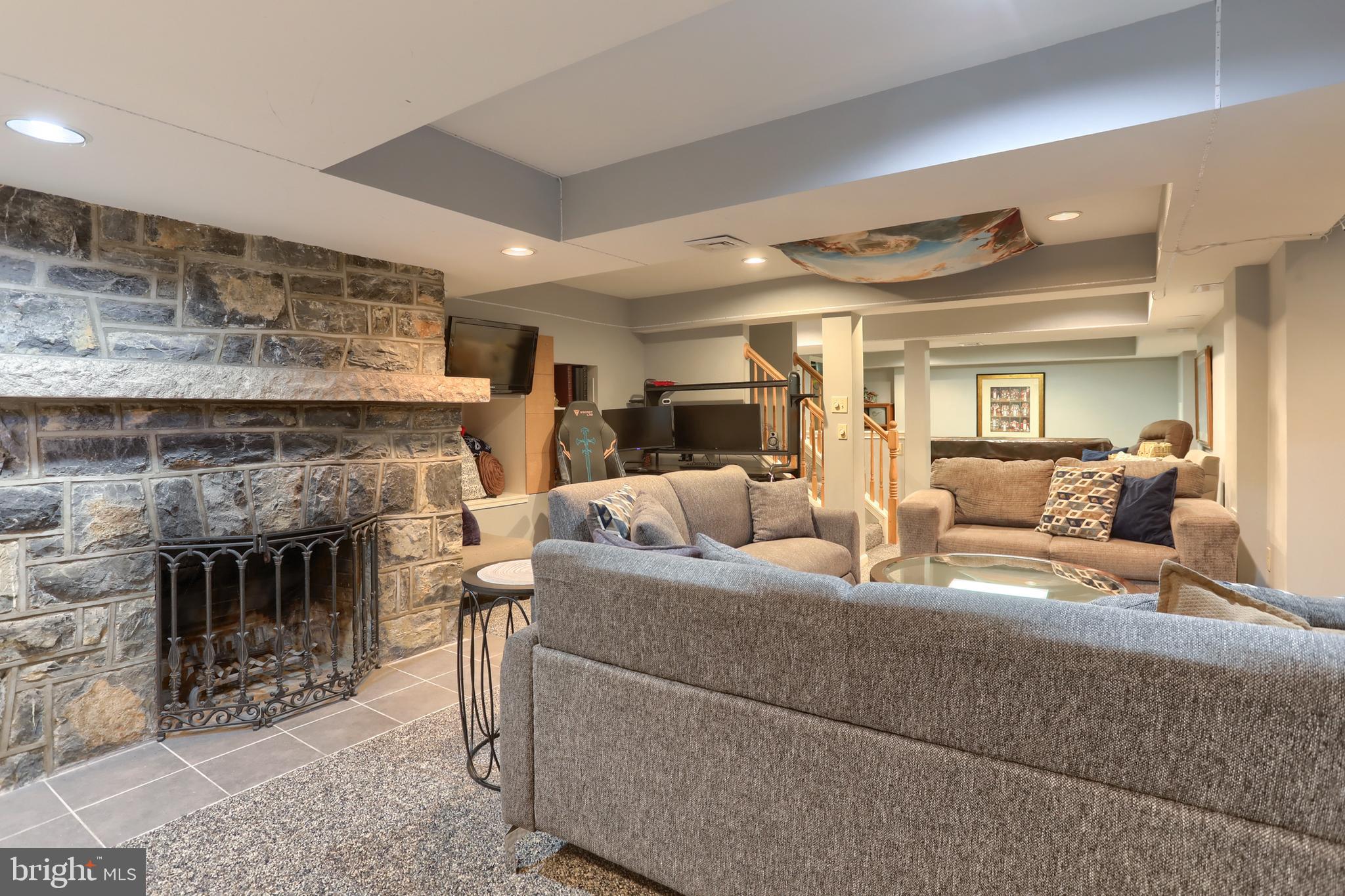 HERSHEY DOWNTOWN - Residential