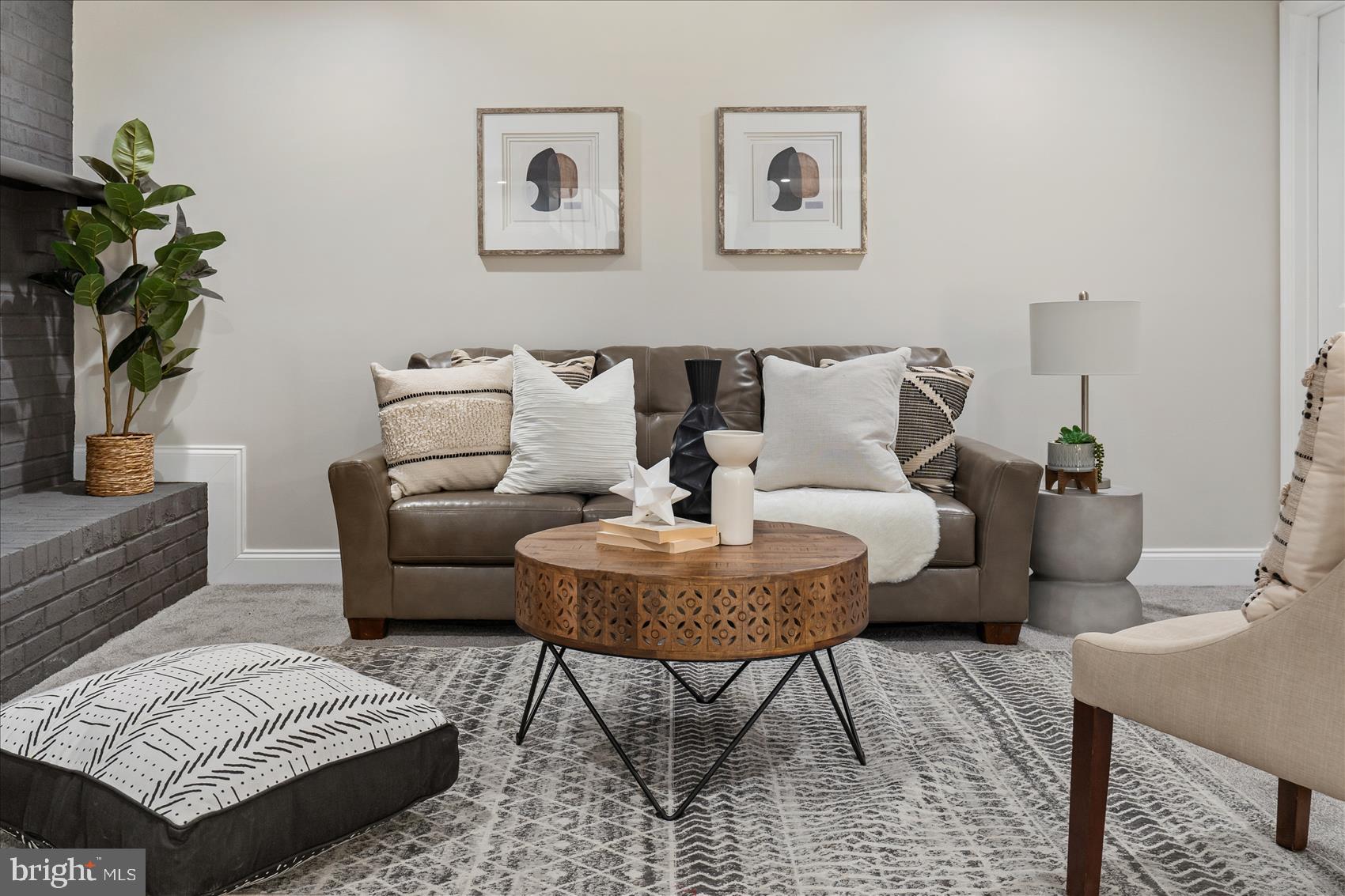 HIGHPOINT - Residential