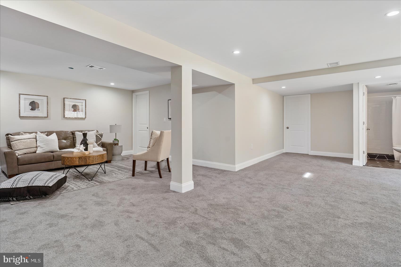 HIGHPOINT - Residential