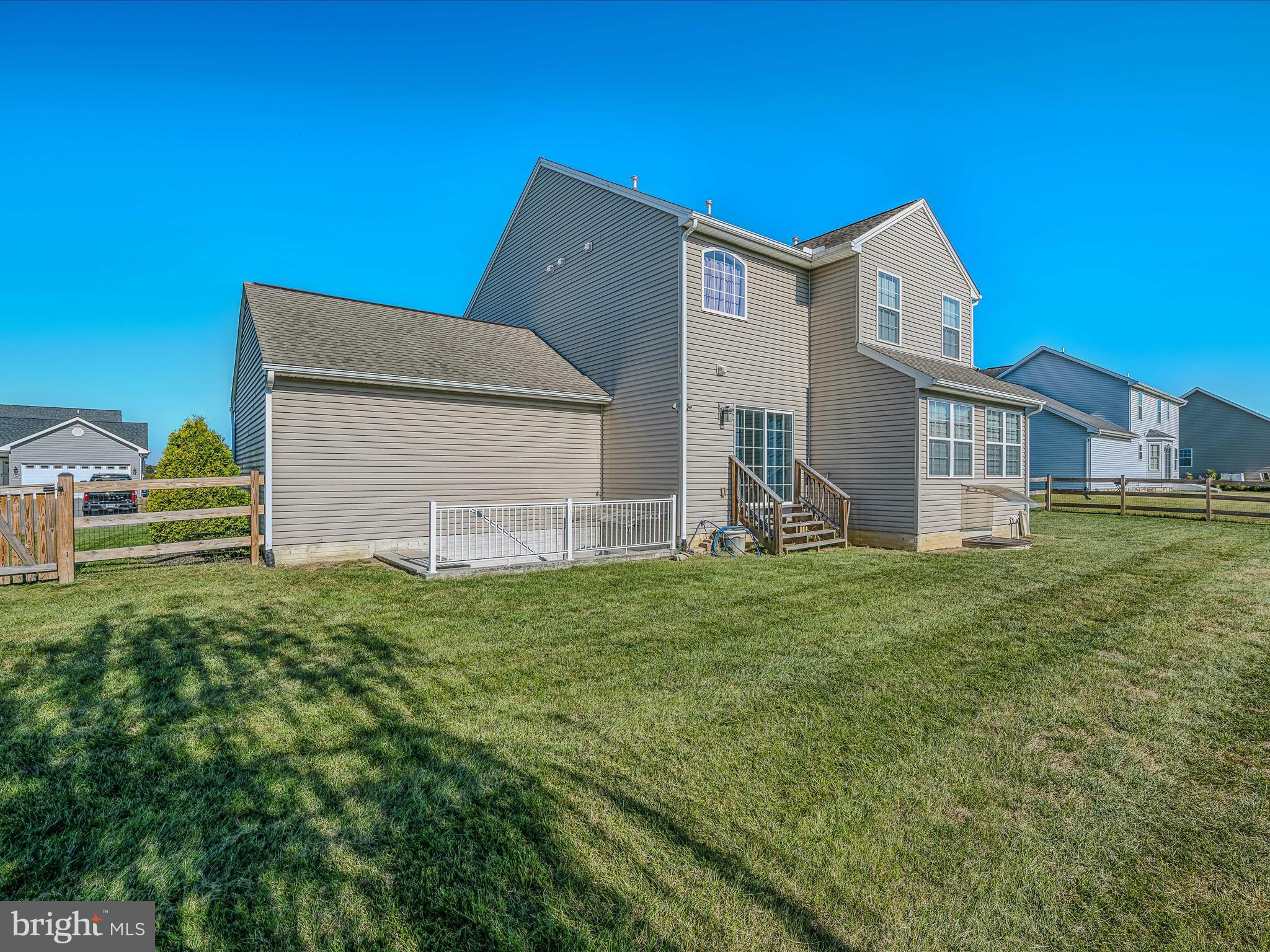 BRIDLE CREEK - Residential