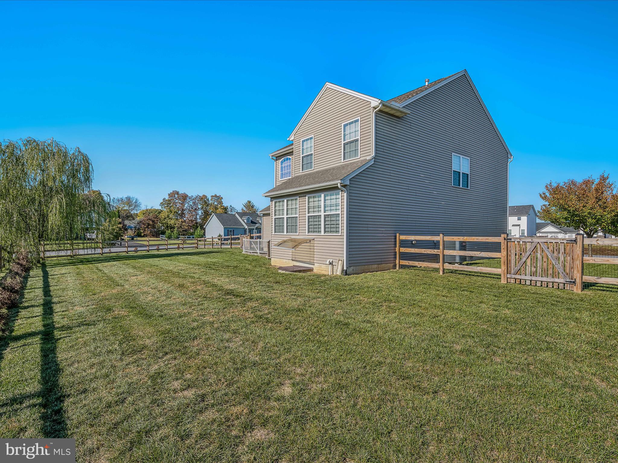 BRIDLE CREEK - Residential