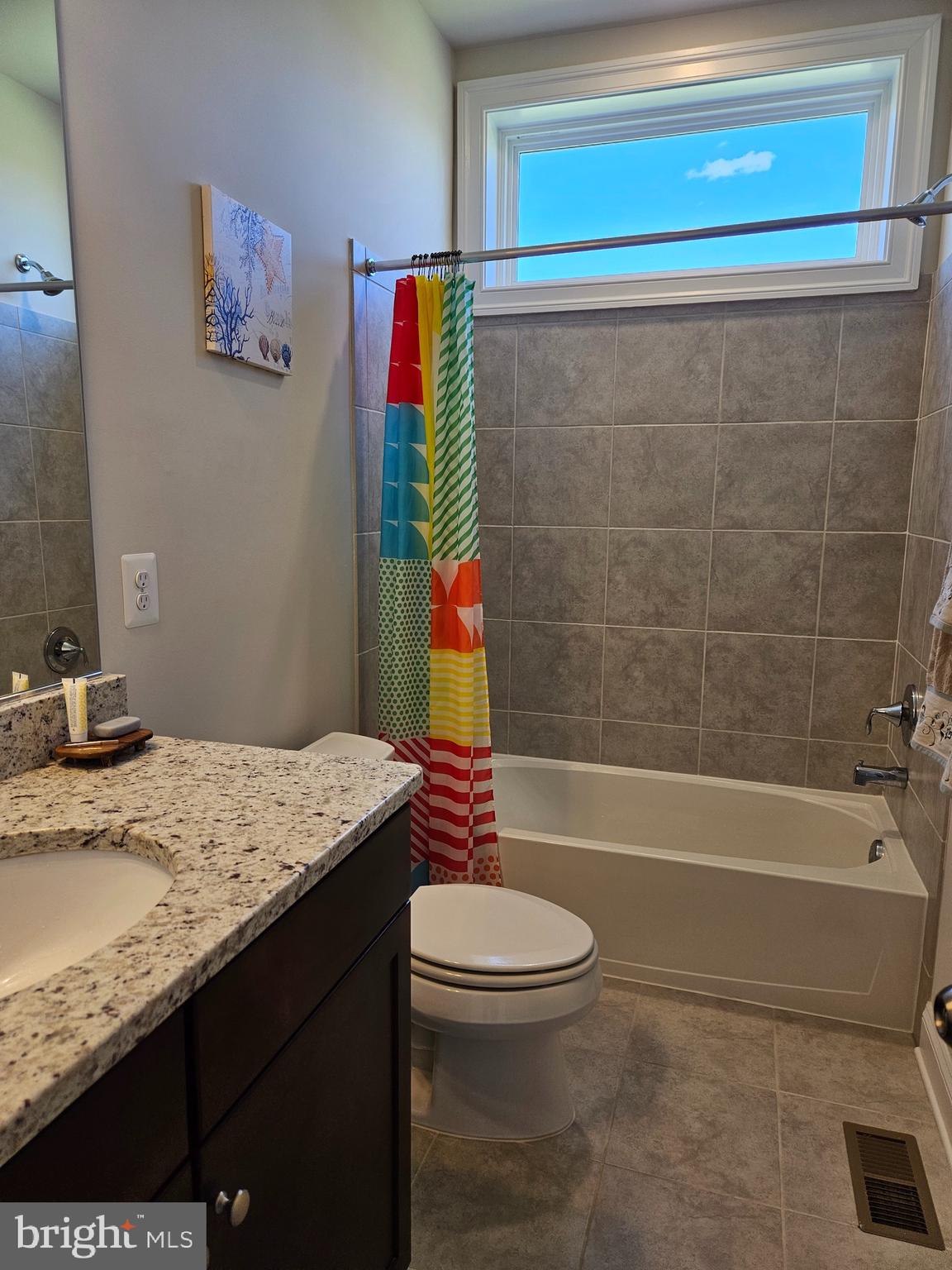 LAYTONSVILLE - Residential