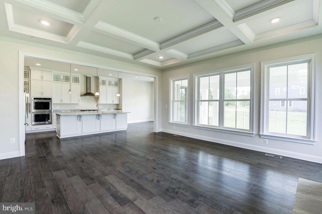 LAYTONSVILLE - Residential