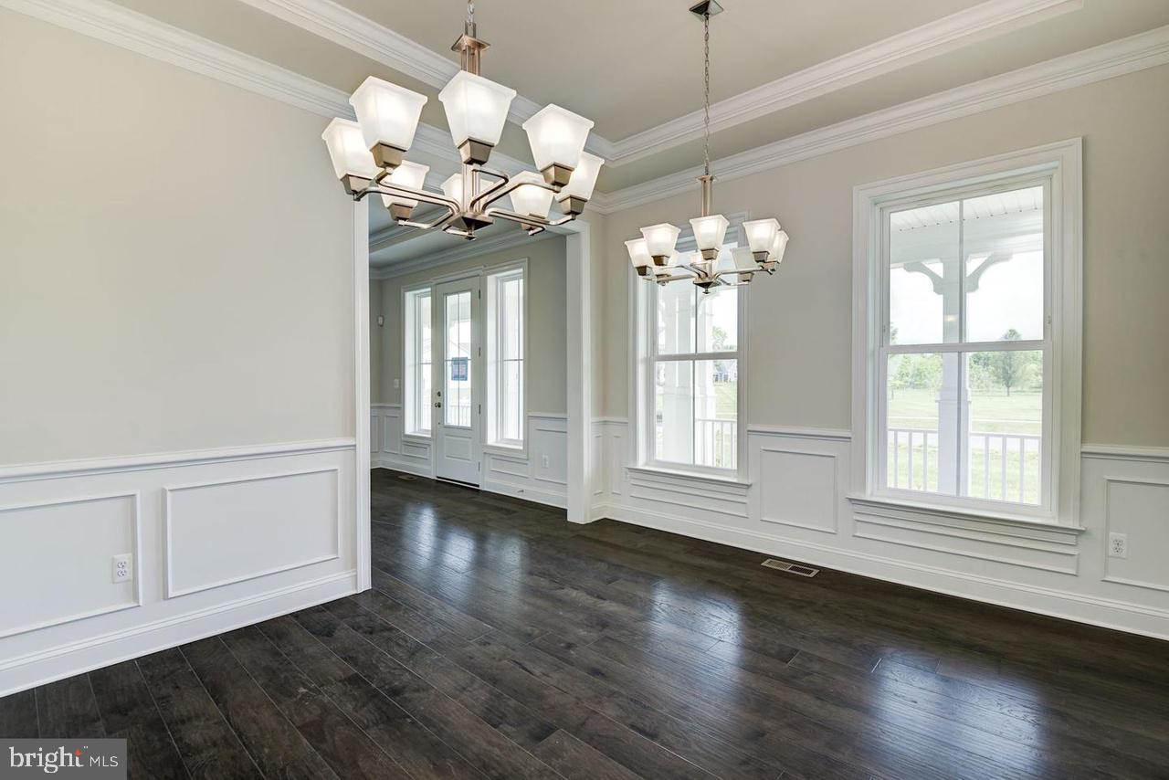 LAYTONSVILLE - Residential