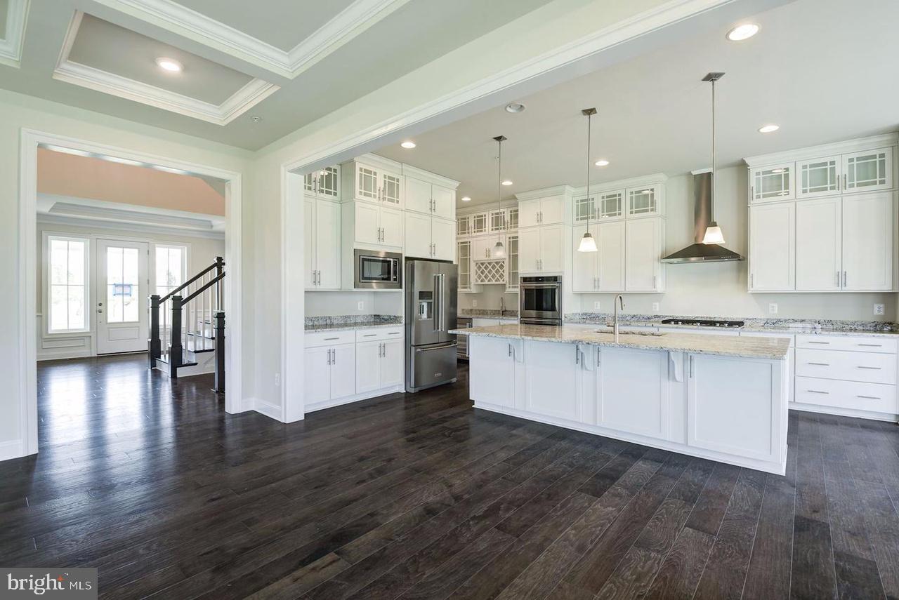 LAYTONSVILLE - Residential