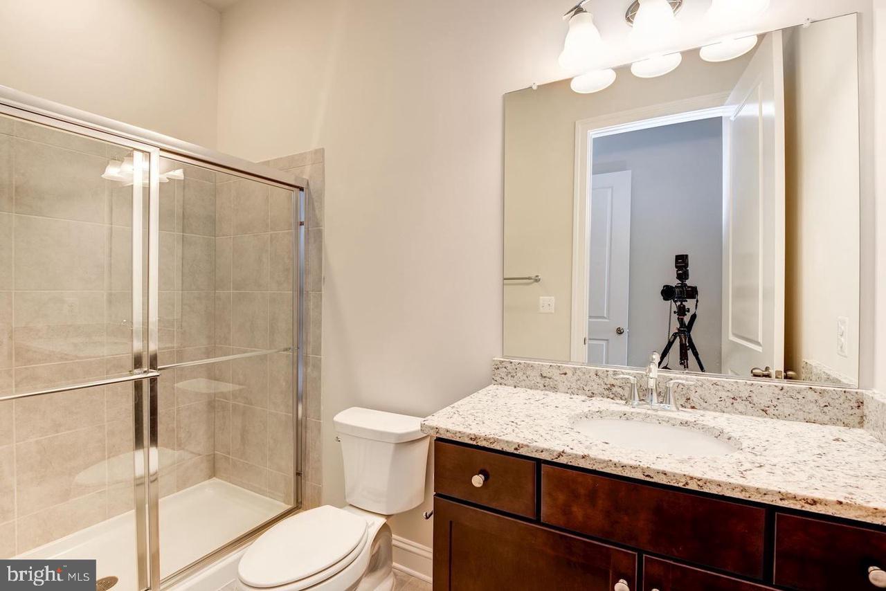 LAYTONSVILLE - Residential