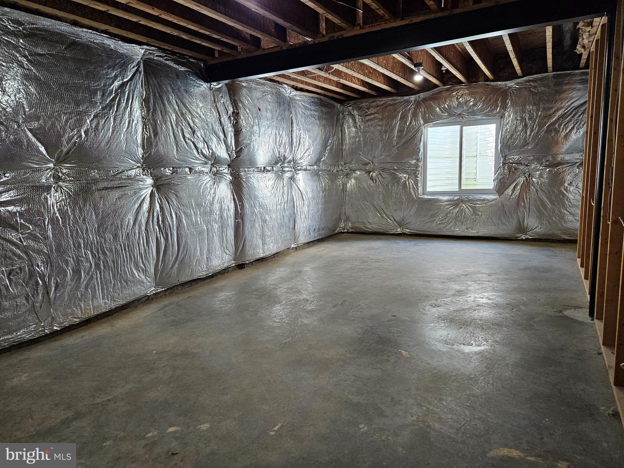 LAYTONSVILLE - Residential