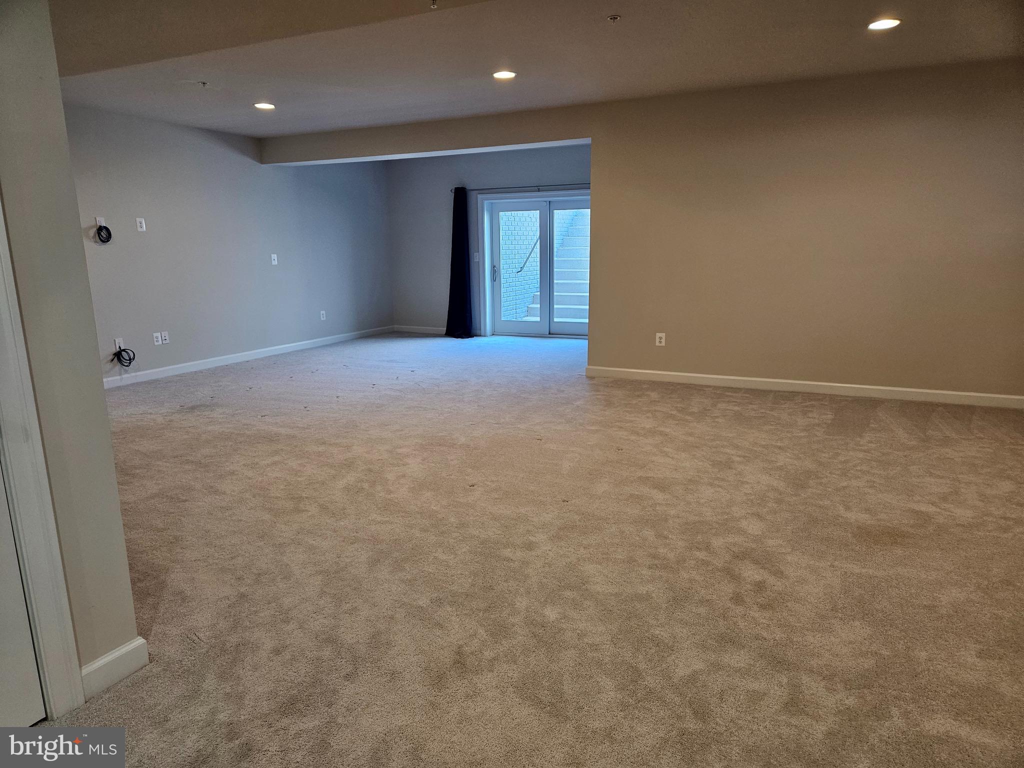 LAYTONSVILLE - Residential