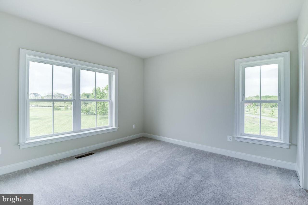 LAYTONSVILLE - Residential