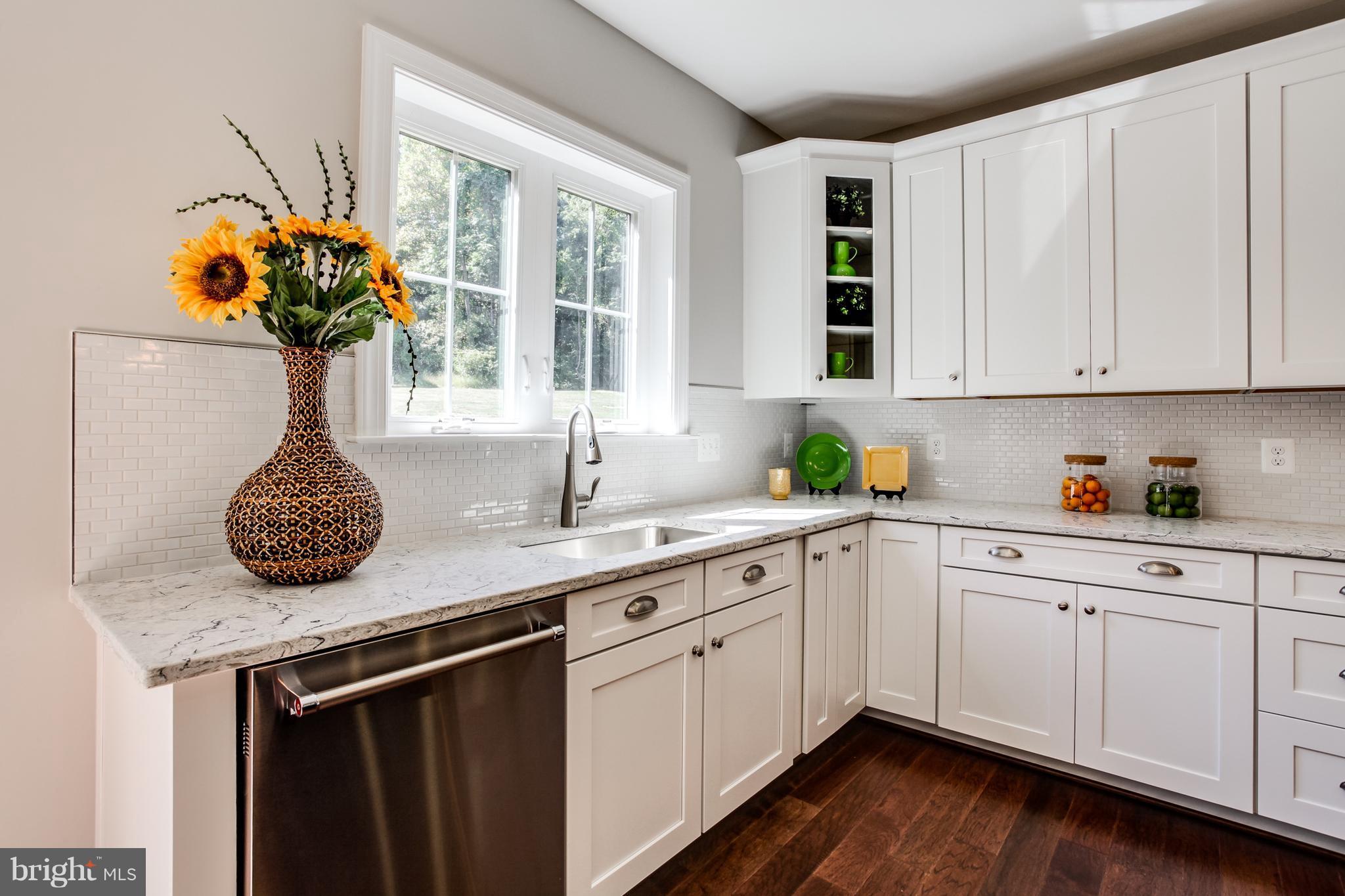 WELLINGTON HEIGHTS - Residential