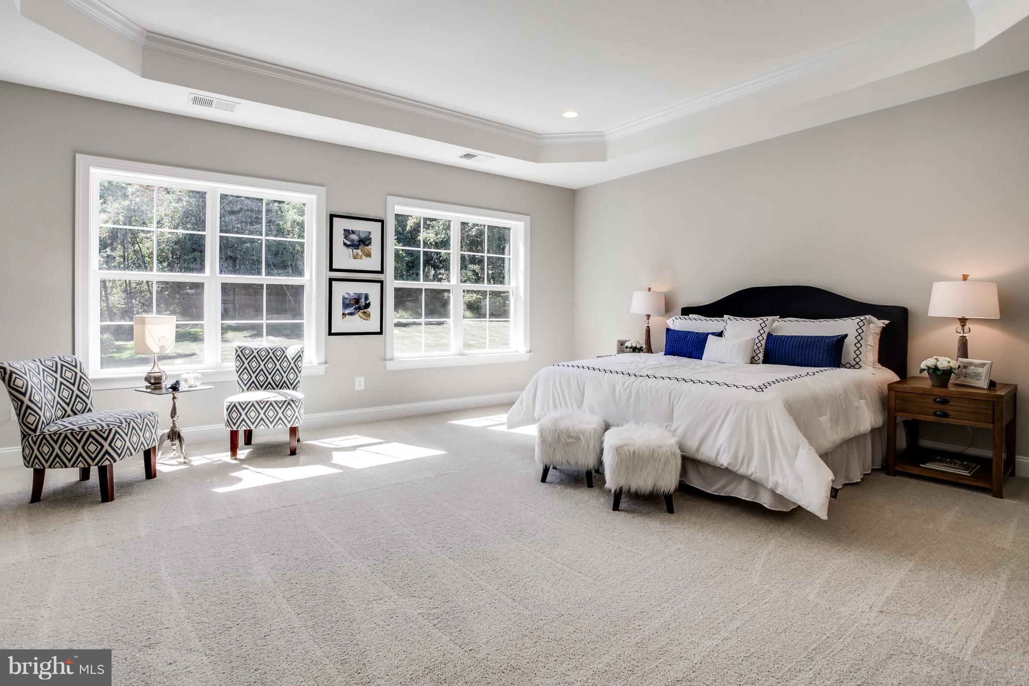 WELLINGTON HEIGHTS - Residential