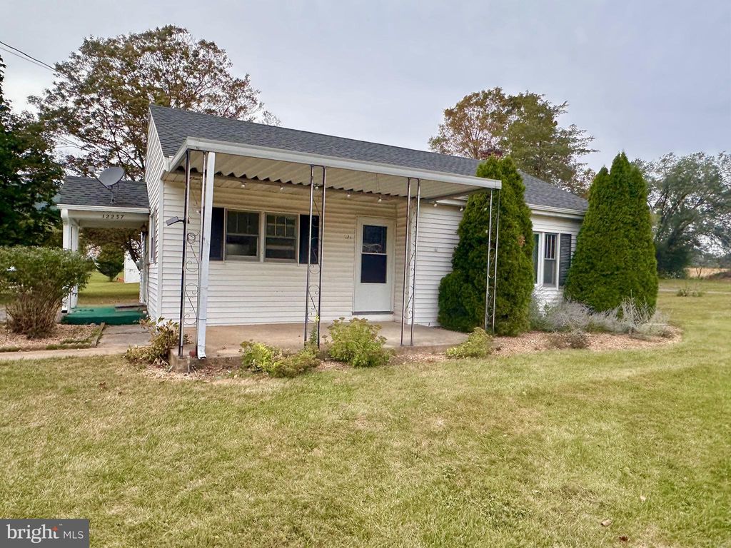 Photo of 12237 Path Valley Rd, FANNETTSBURG, PA 17221 (MLS # PAFL2030348)
