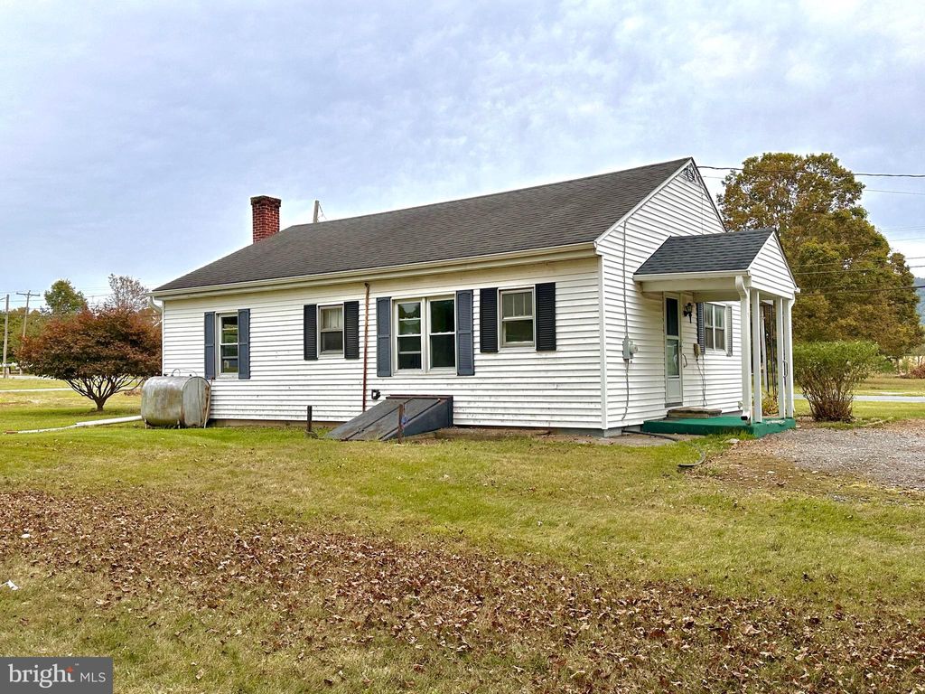 Photo of 12237 Path Valley Rd, FANNETTSBURG, PA 17221 (MLS # PAFL2030348)