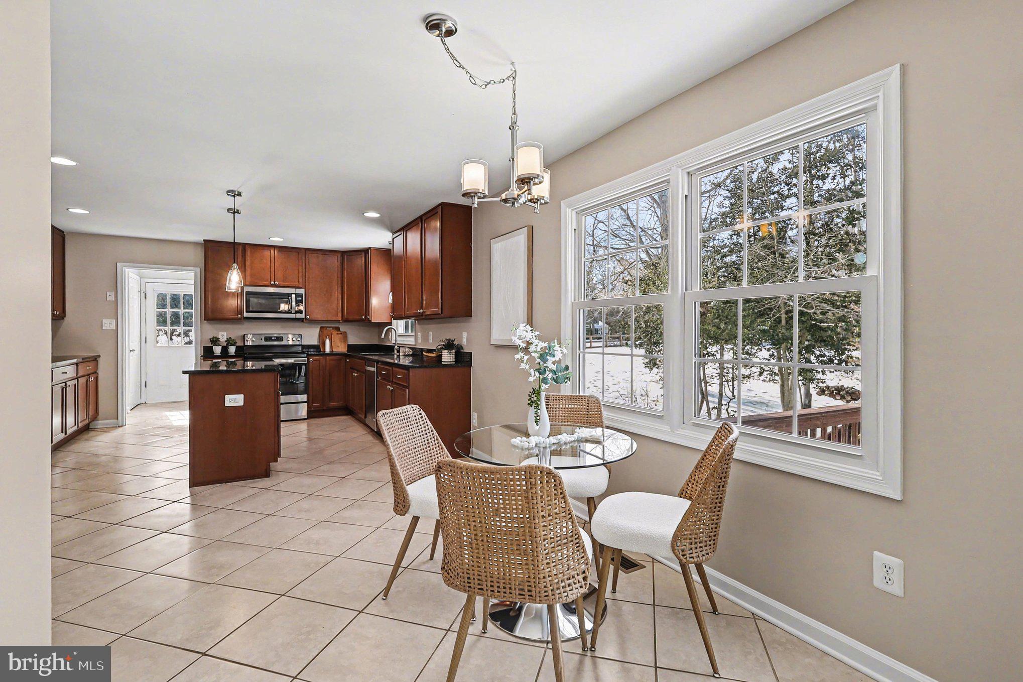 RIVERVIEW ESTATES - Residential