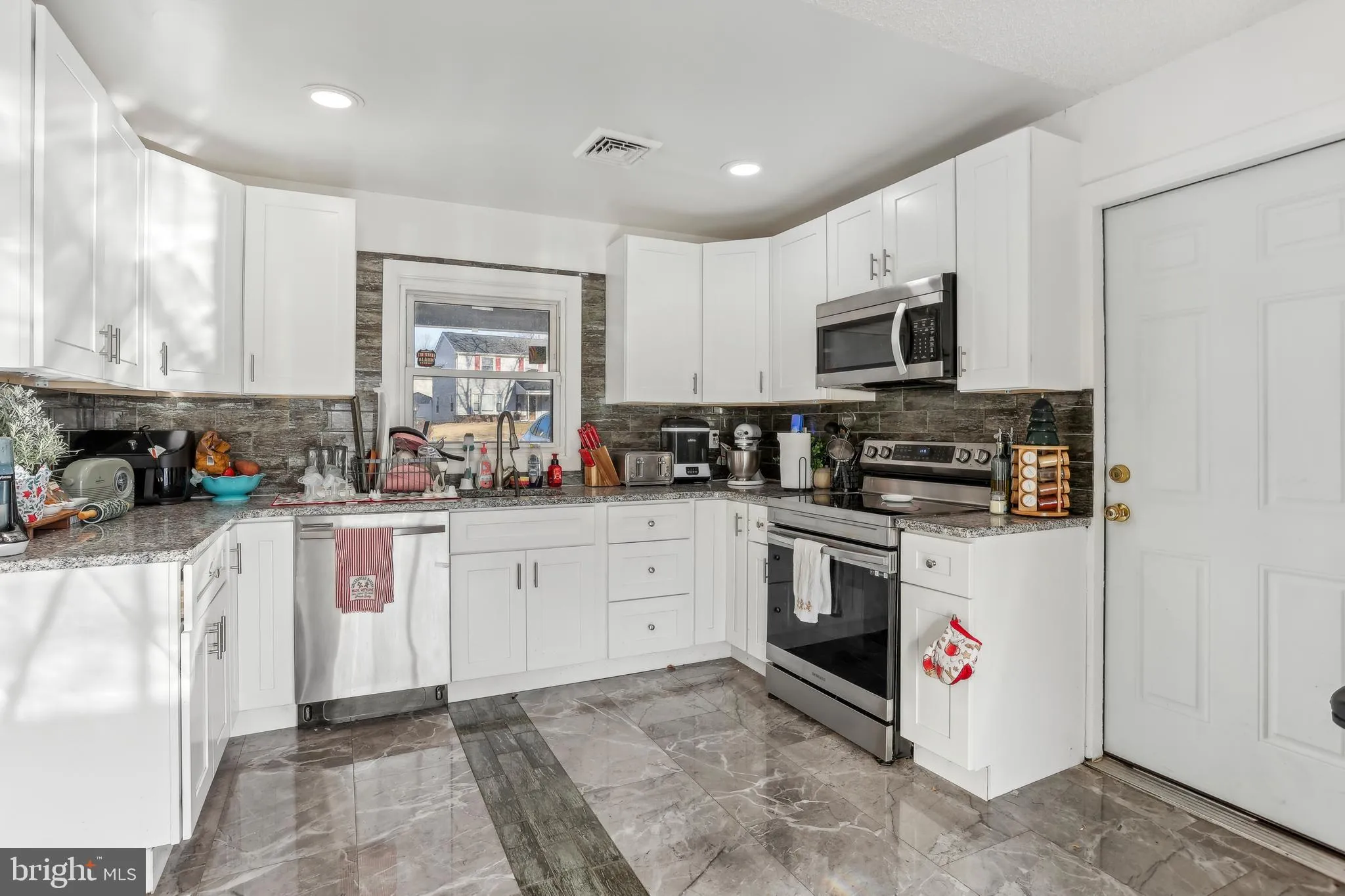 Willingboro, New Jersey 08046, United States, 3 Bedrooms Bedrooms, ,2 BathroomsBathrooms,Residential,Coming Soon,227542