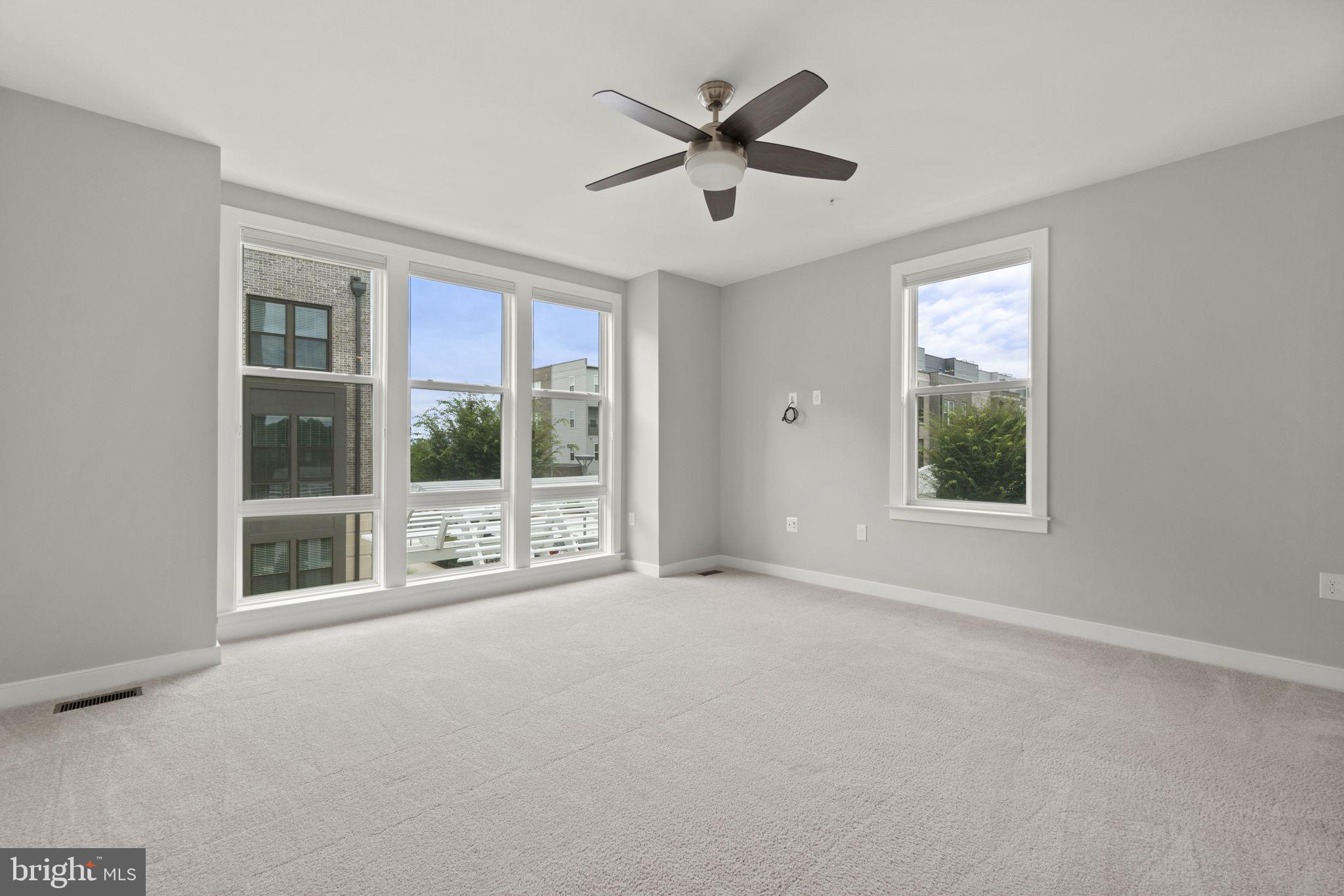 METROPARK AT ARROWBROOK - Residential Lease