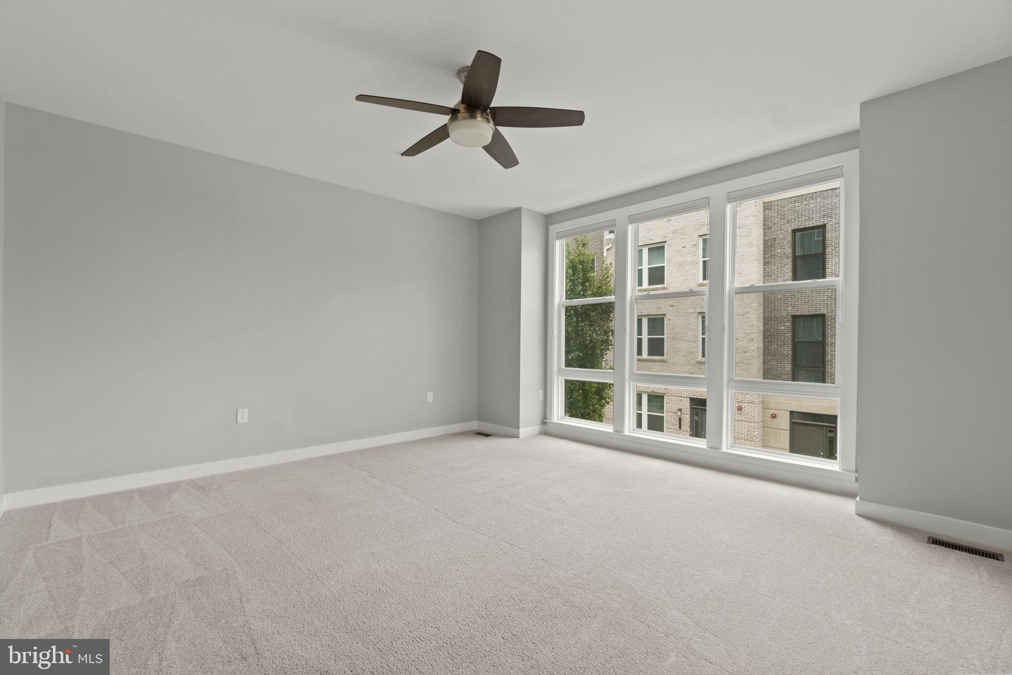 METROPARK AT ARROWBROOK - Residential Lease