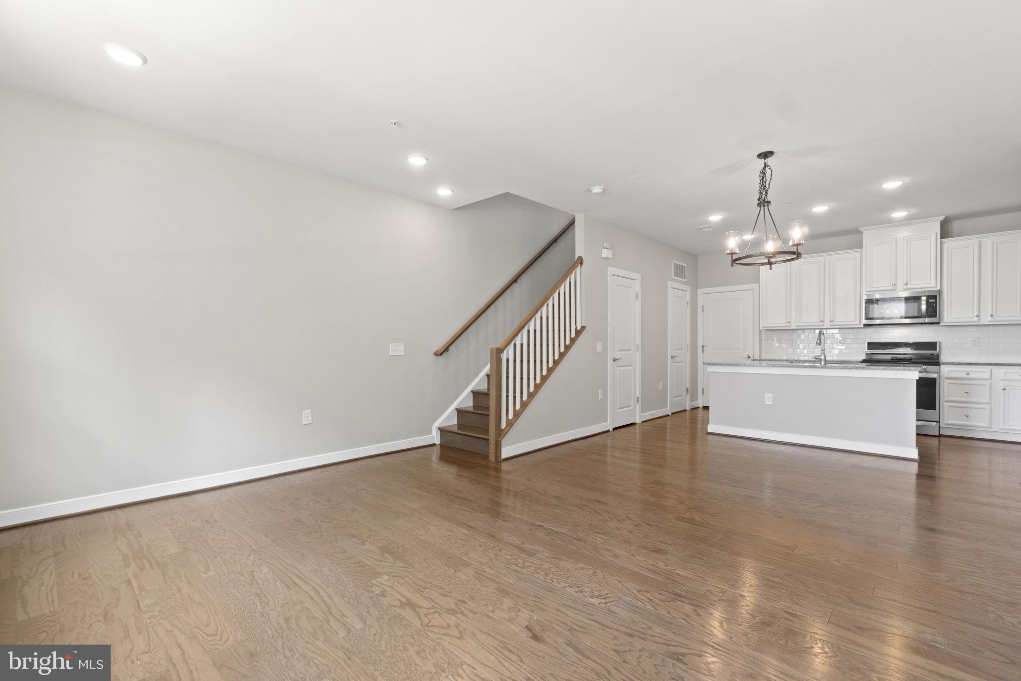 METROPARK AT ARROWBROOK - Residential Lease