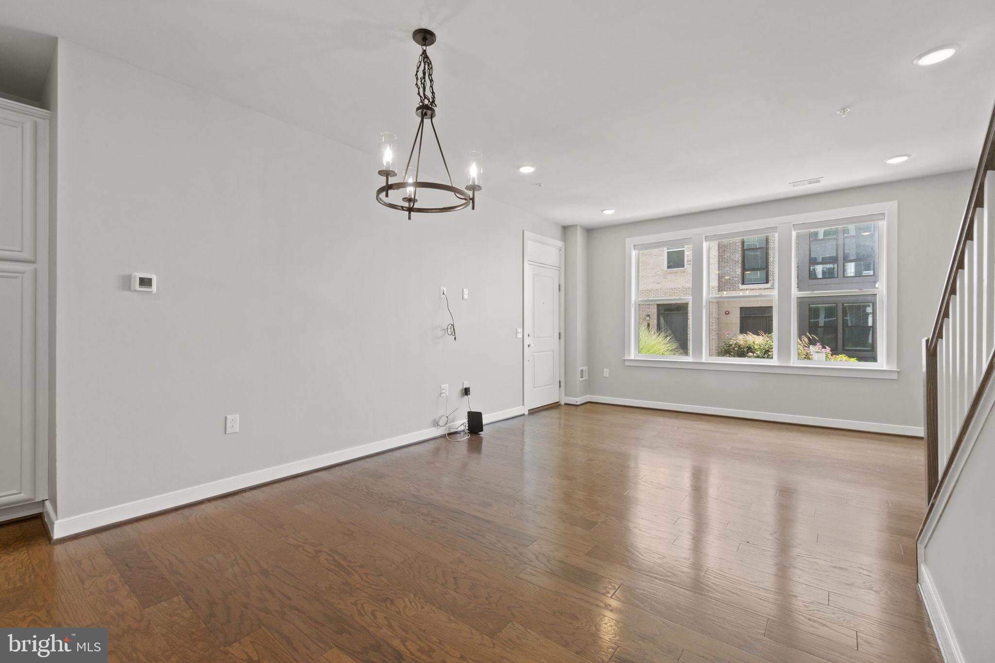 METROPARK AT ARROWBROOK - Residential Lease