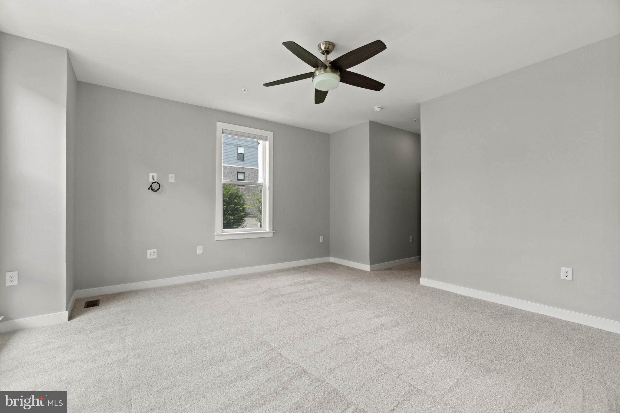 METROPARK AT ARROWBROOK - Residential Lease