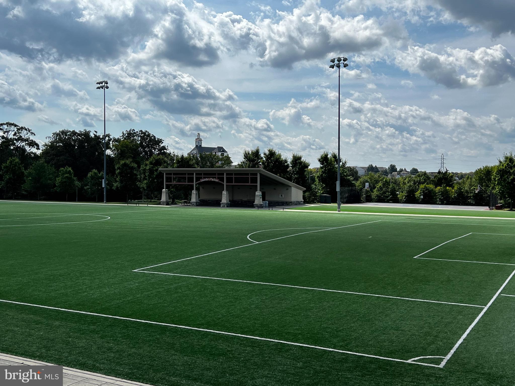 METROPARK AT ARROWBROOK - Residential Lease