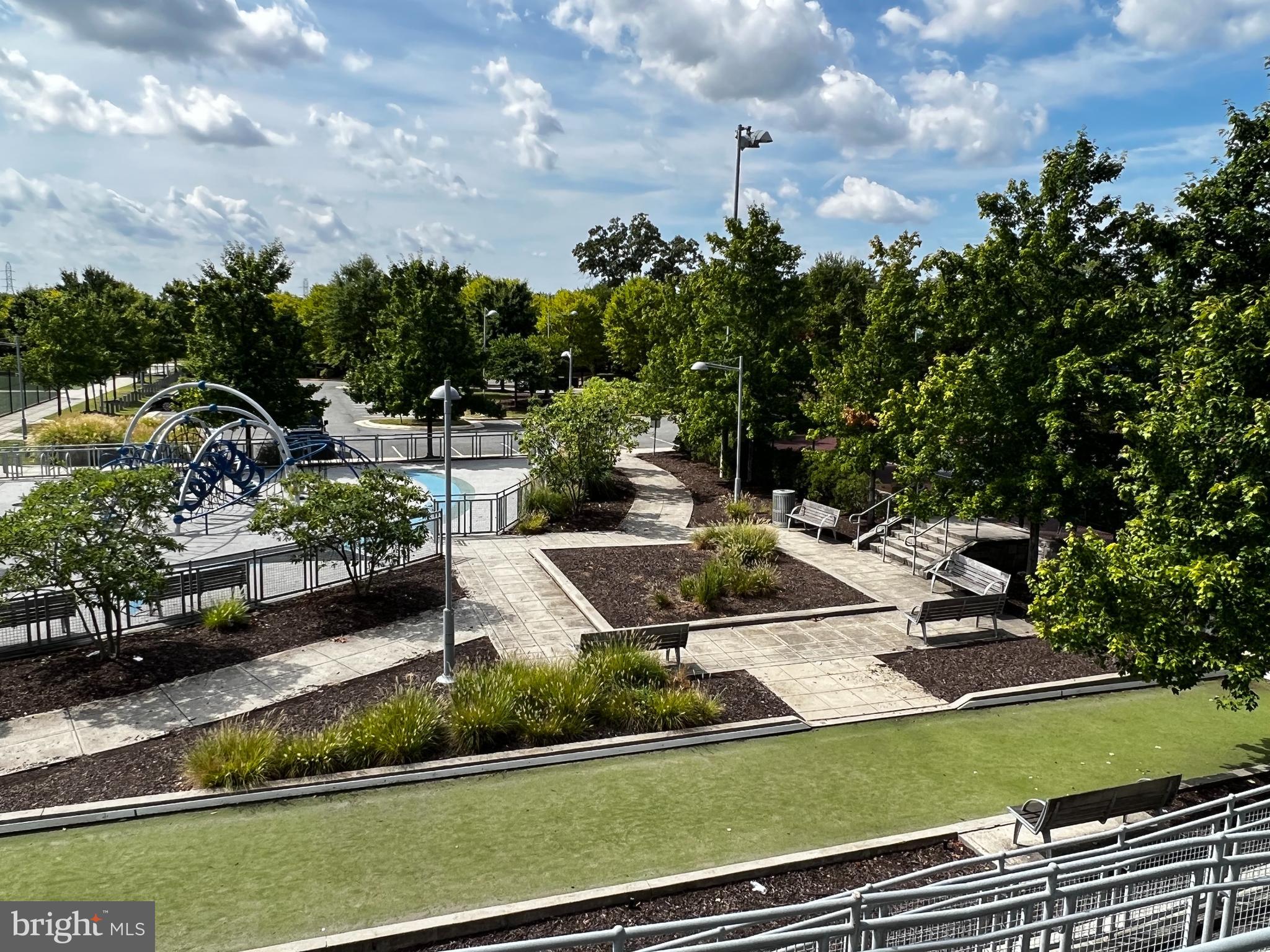 METROPARK AT ARROWBROOK - Residential Lease