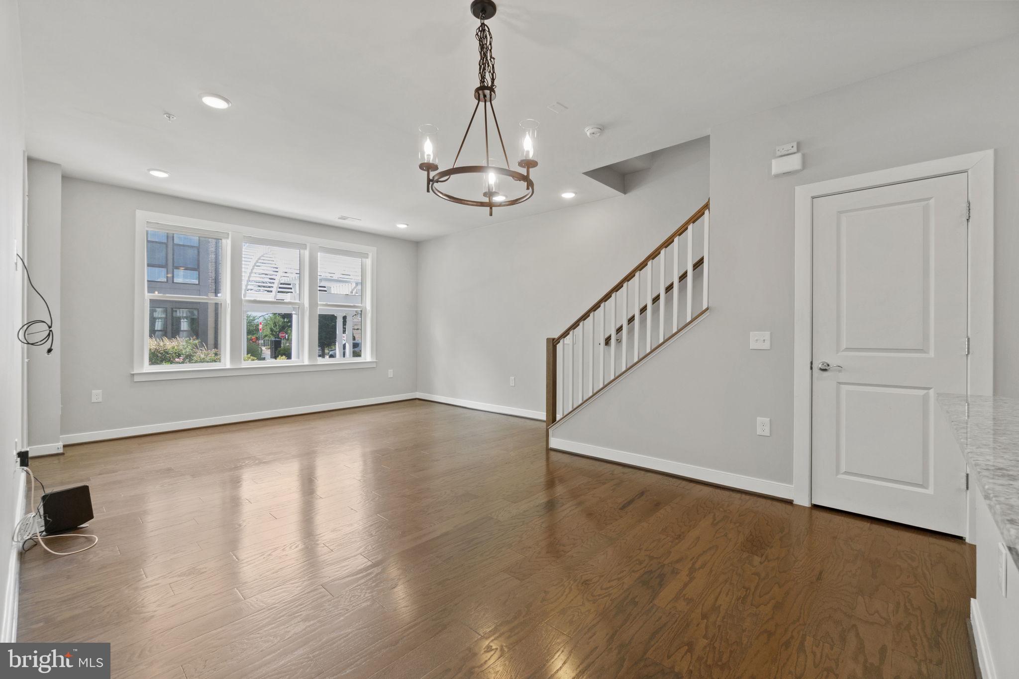 METROPARK AT ARROWBROOK - Residential Lease