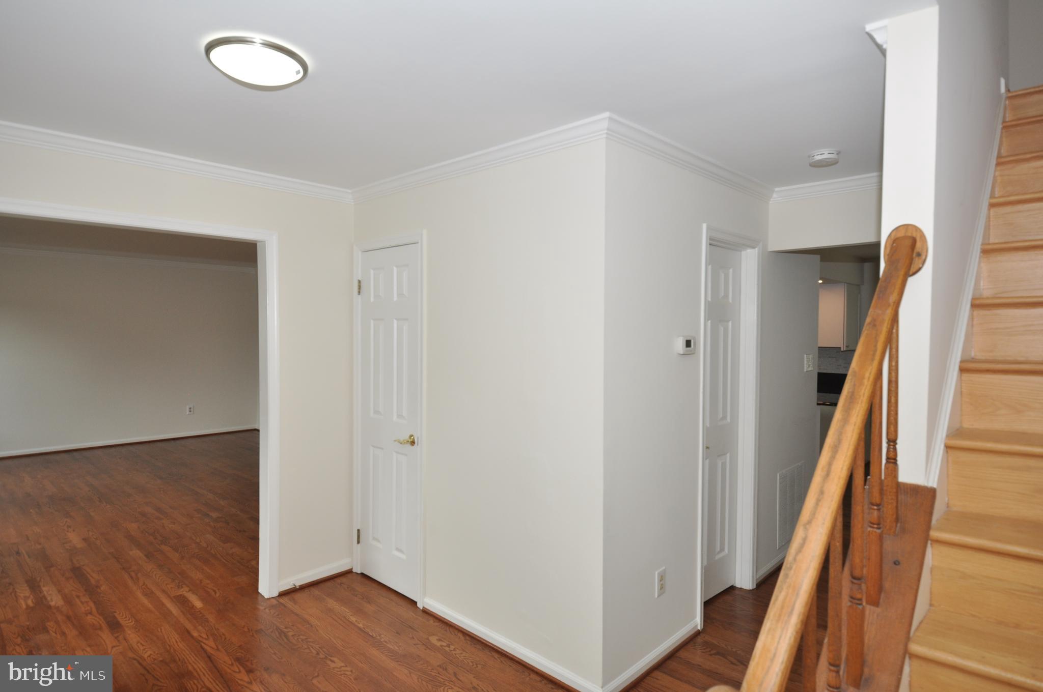 LAKE DEVEREUX - Residential Lease