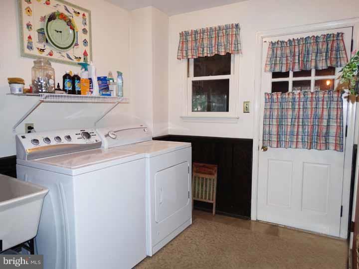 JUSTA FARMS - Residential