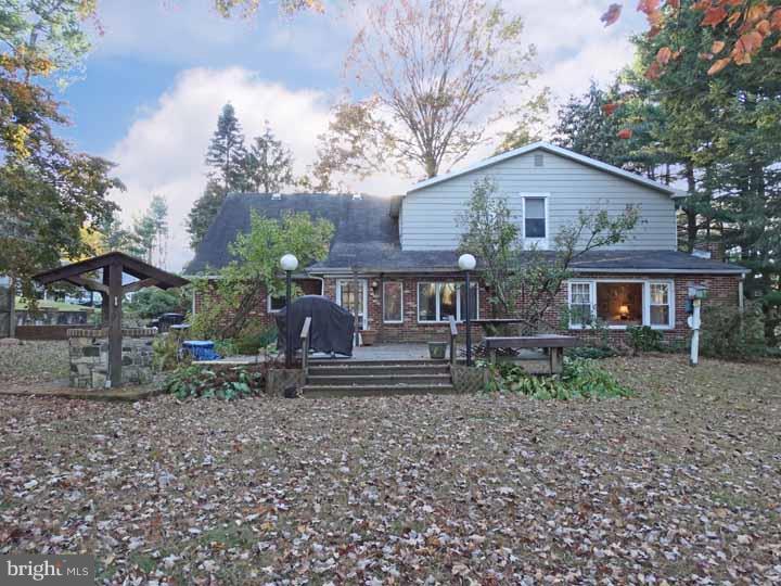 JUSTA FARMS - Residential