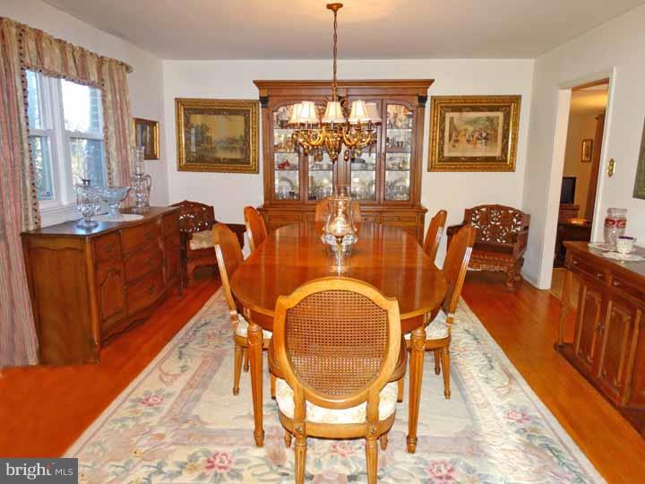 JUSTA FARMS - Residential