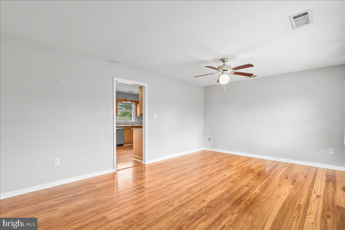 GREENBRIAR VILLAGE - Residential