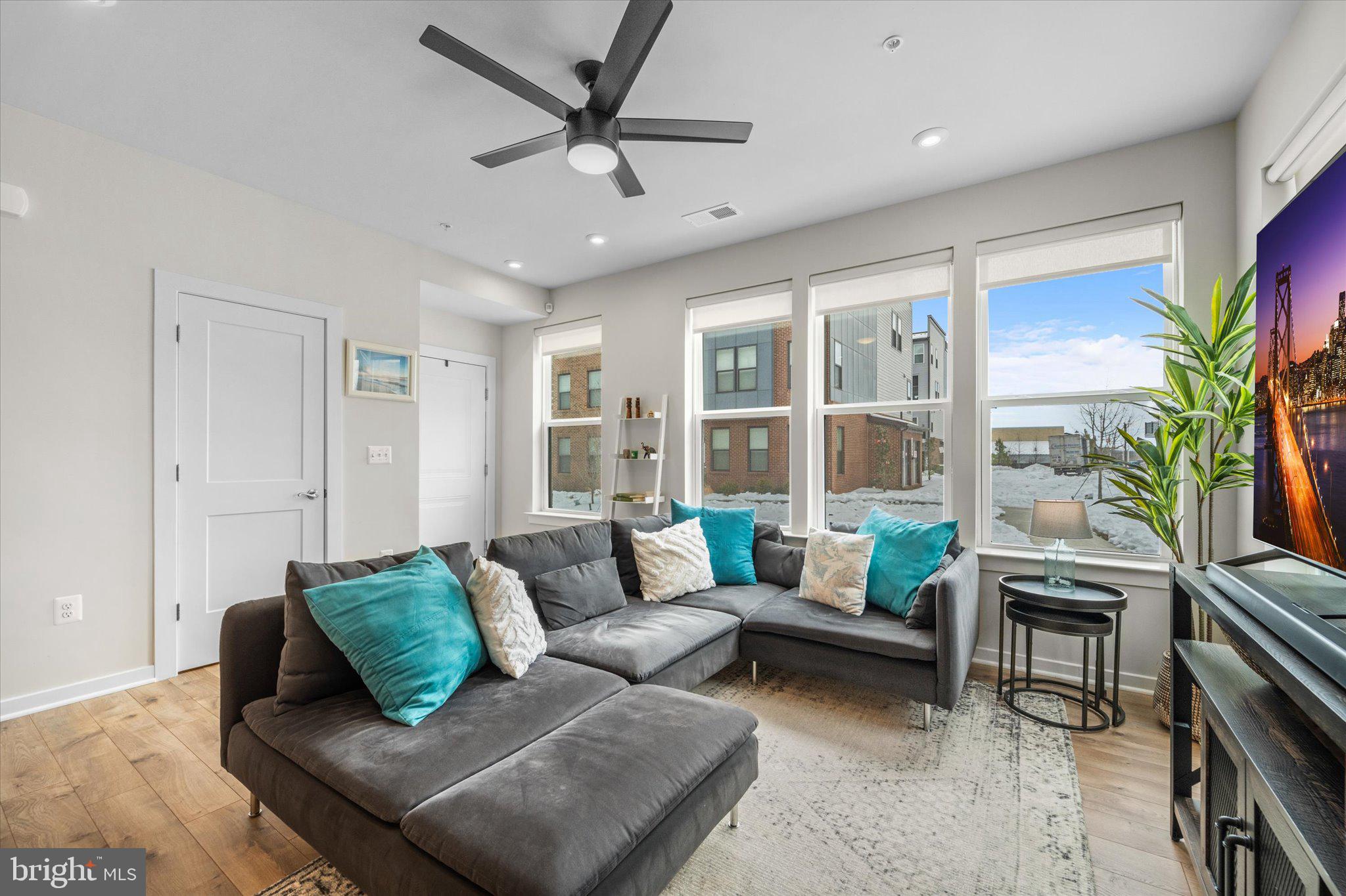 ASHBROOK PLACE - Residential