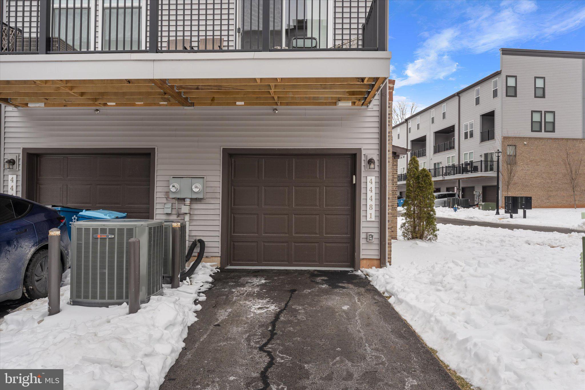 ASHBROOK PLACE - Residential