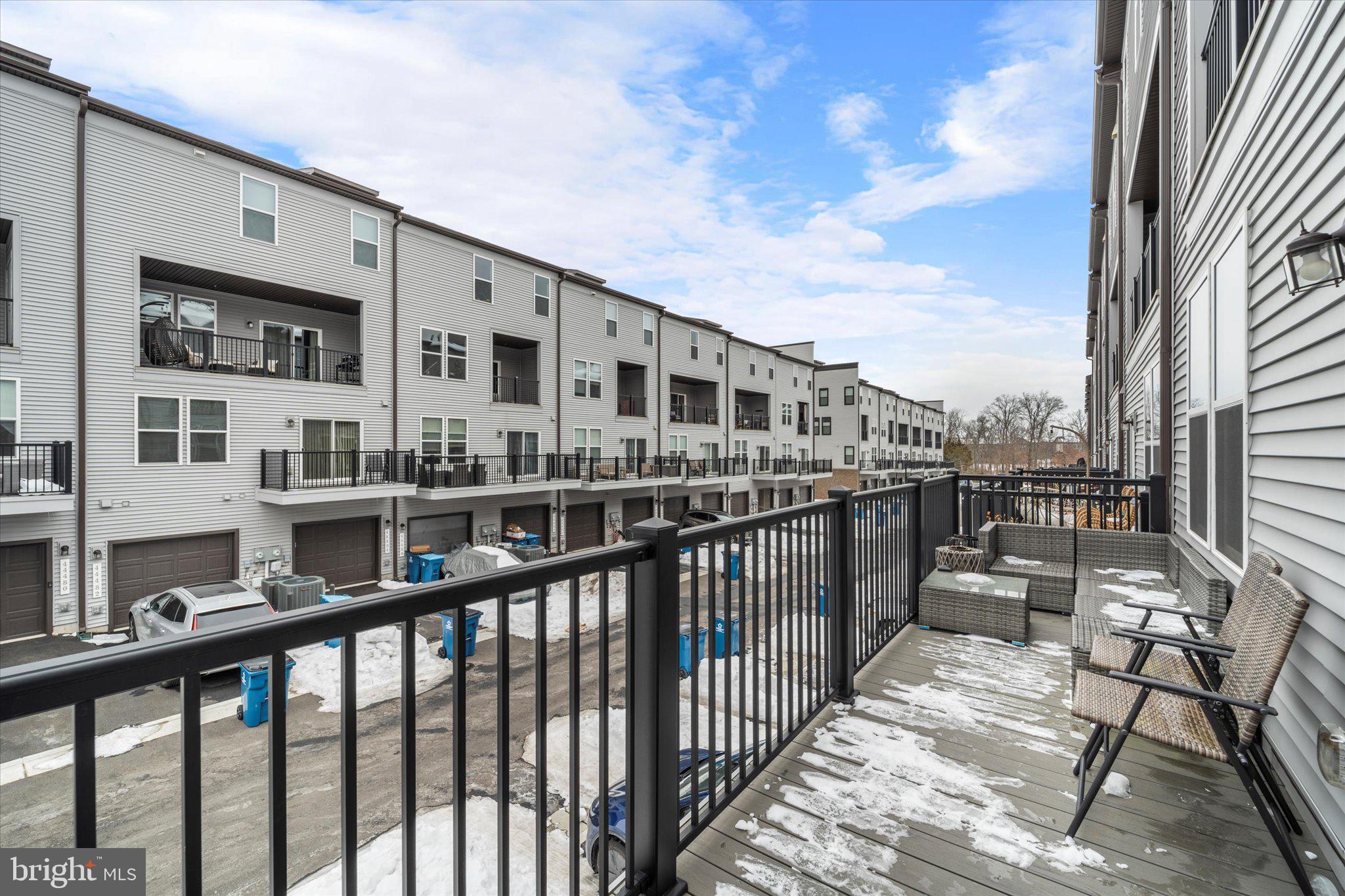 ASHBROOK PLACE - Residential