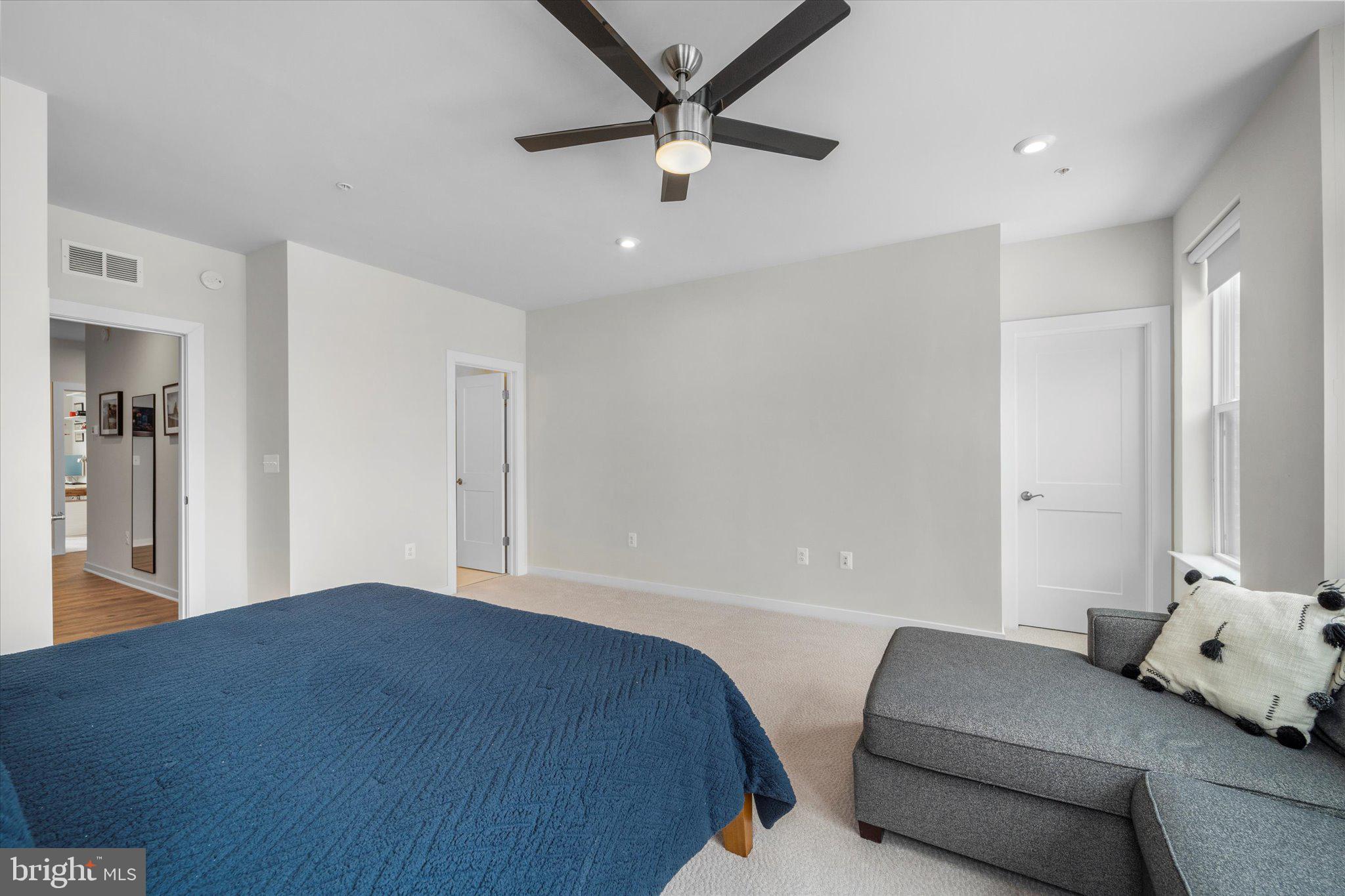 ASHBROOK PLACE - Residential