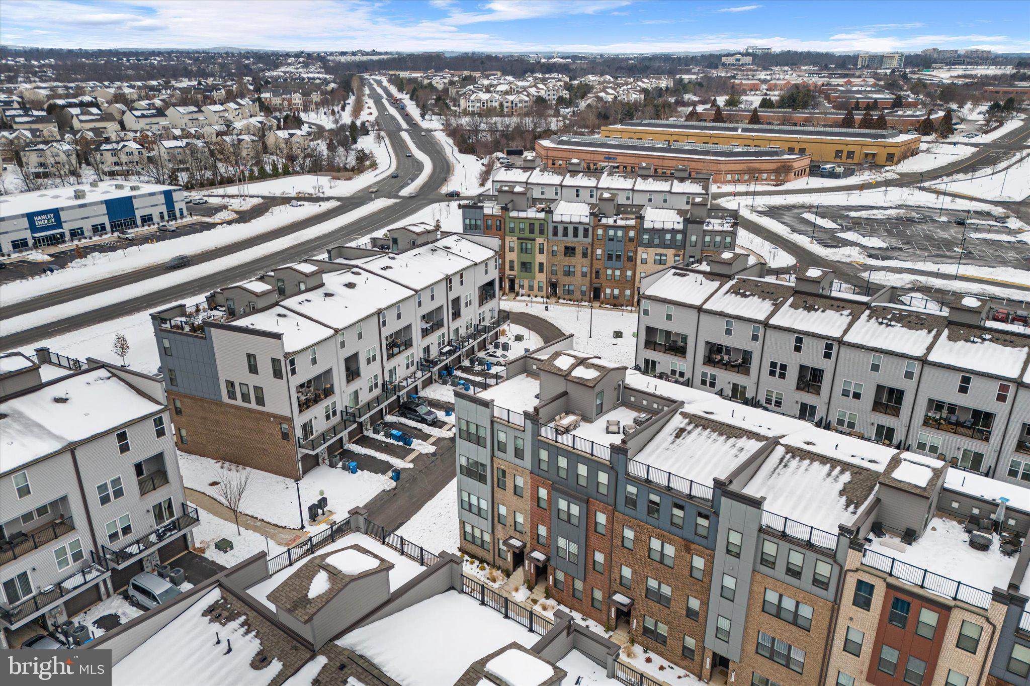 ASHBROOK PLACE - Residential