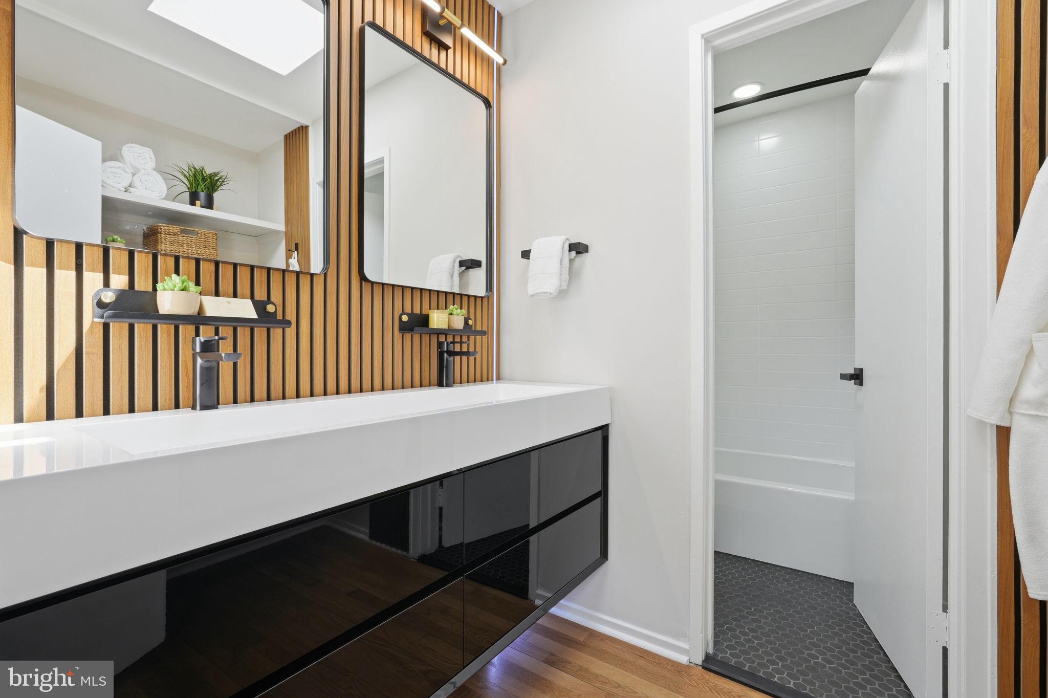 HICKORY CLUSTER - Residential