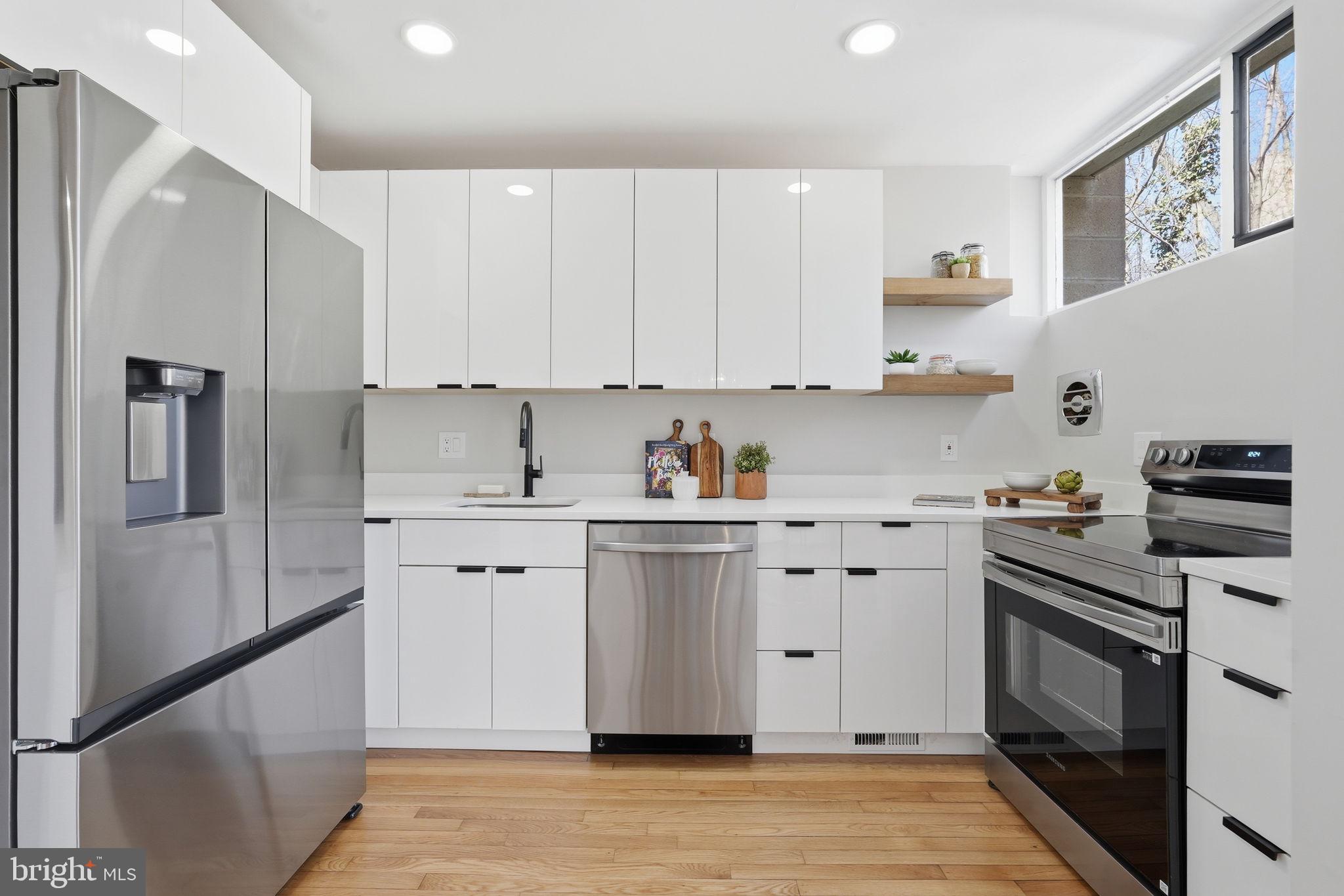 HICKORY CLUSTER - Residential