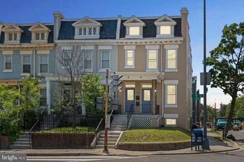 141 NE V STREET NE WASHINGTON DC 20002