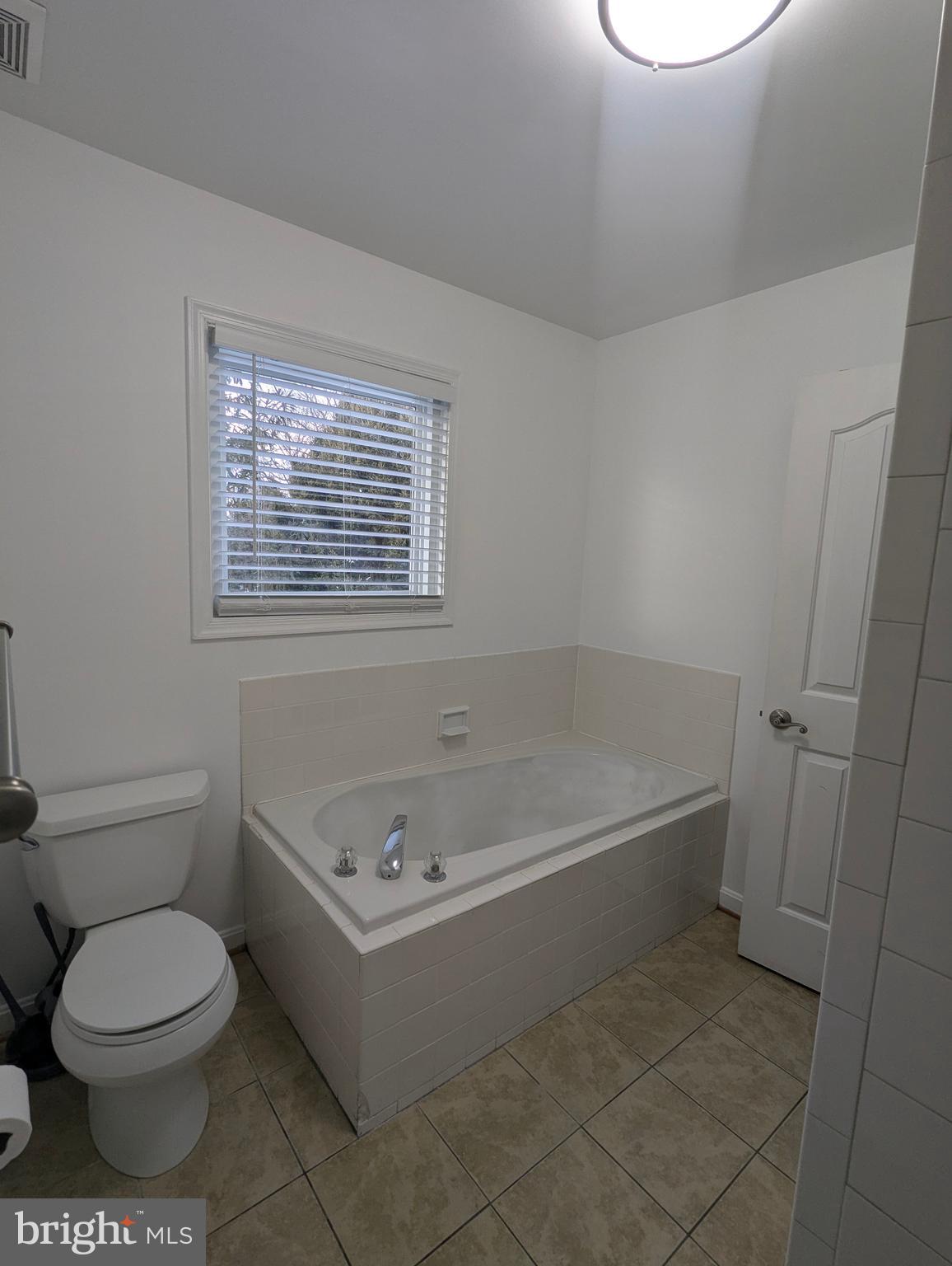 COPPER MILL SEC 1 - Residential Lease