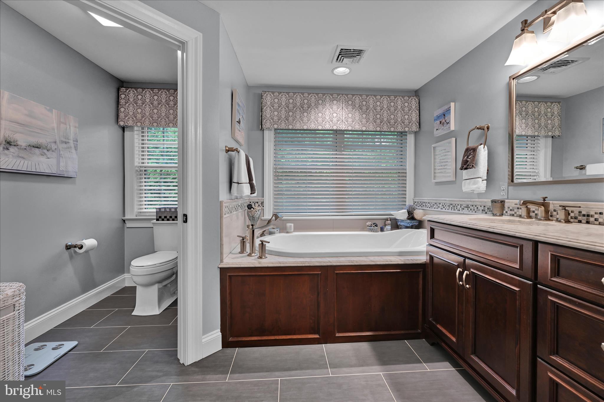 WOODLEA-CONESTOGA - Residential