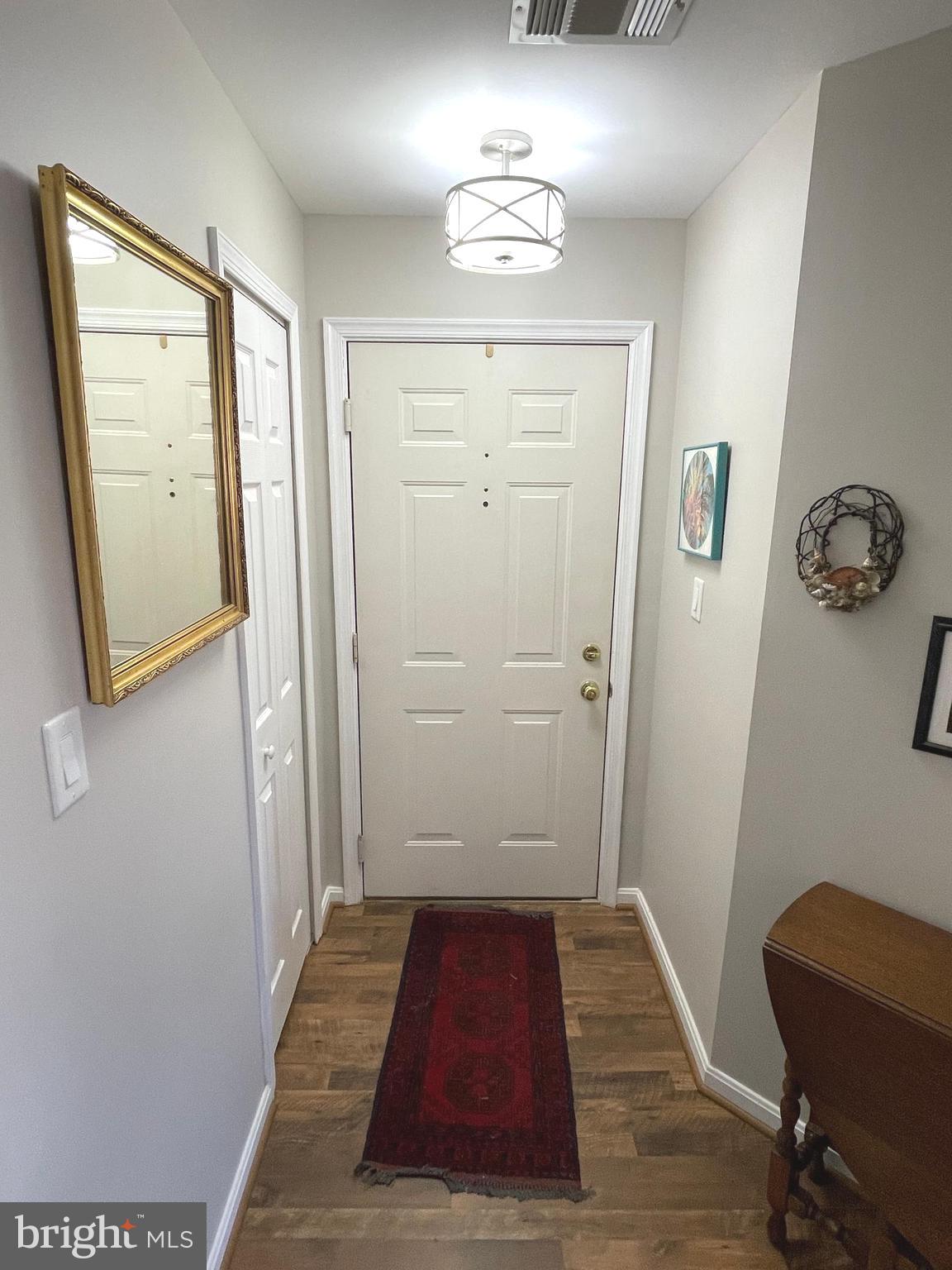 ASHBURN VILLAGE - Residential Lease