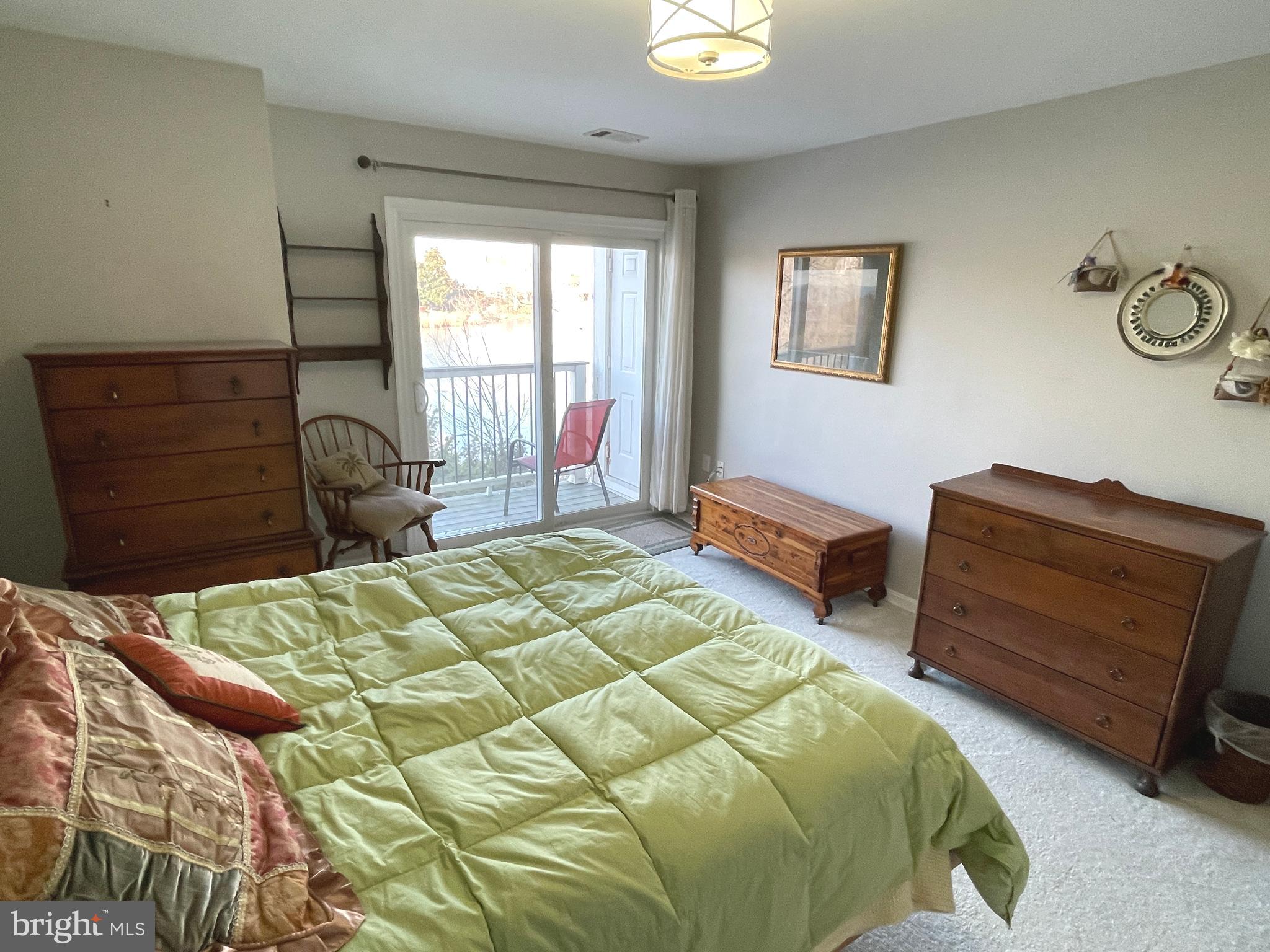 ASHBURN VILLAGE - Residential Lease